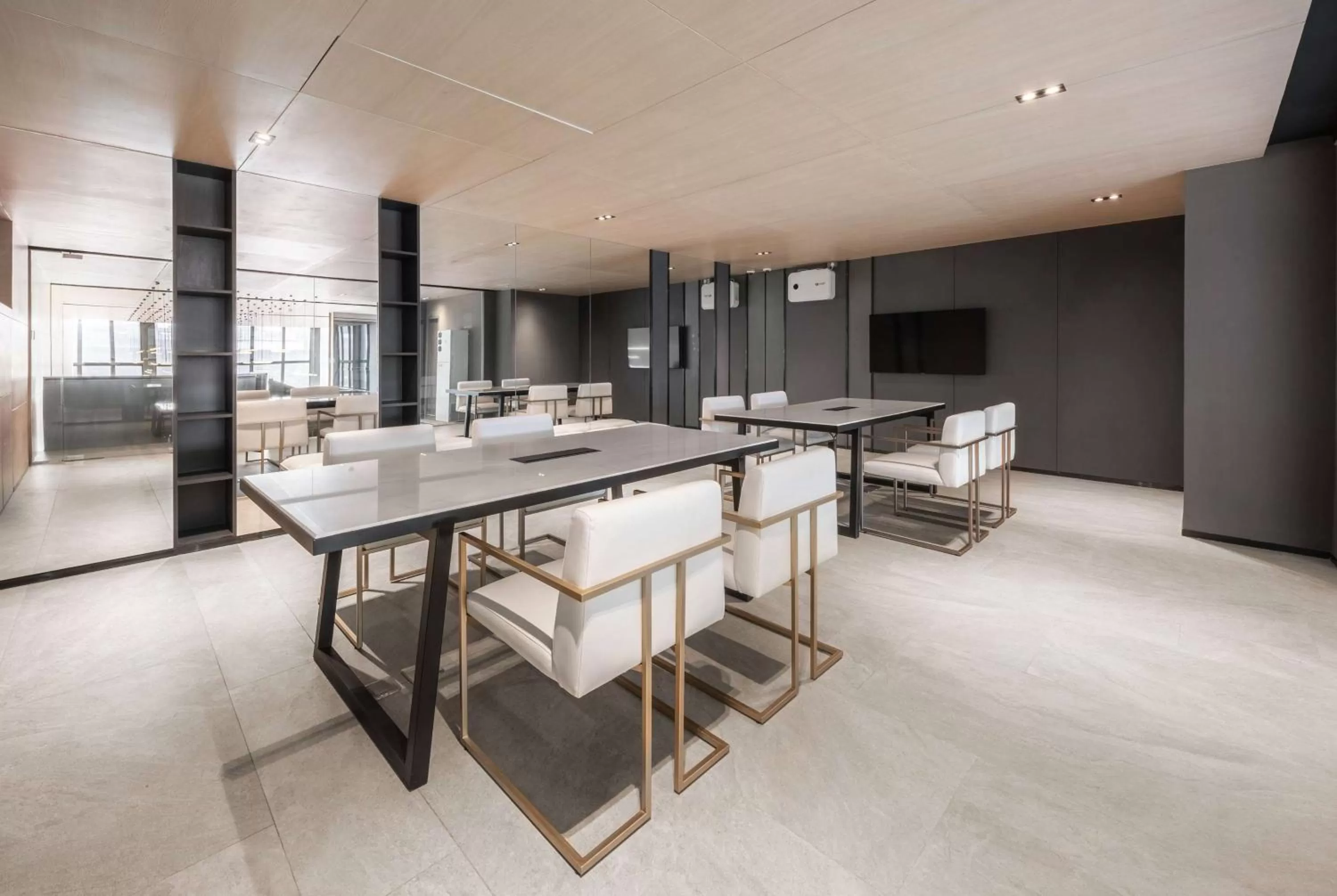 Meeting/conference room in Ramada By Wyndham Bangkok Sukhumvit 87