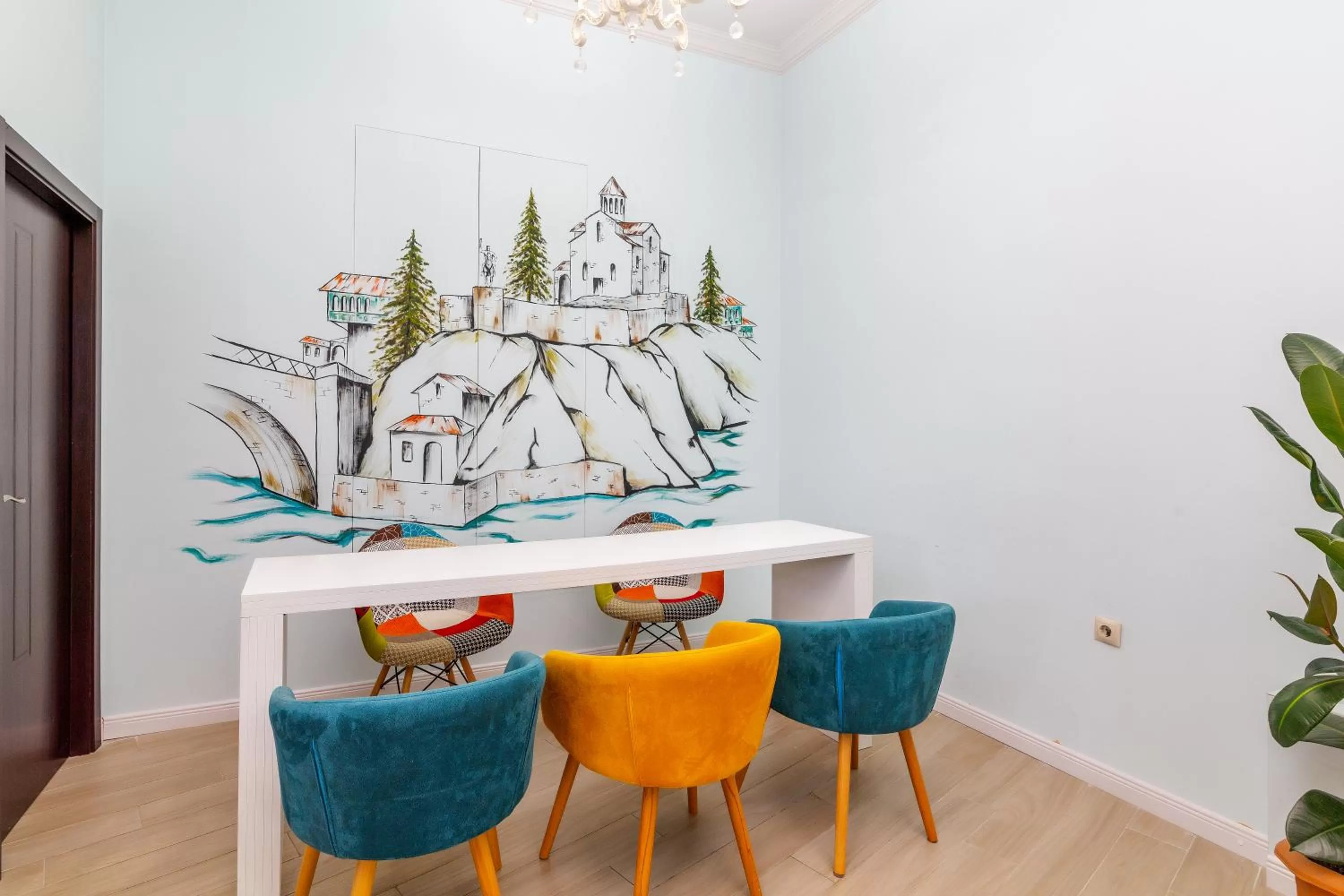 Seating area in Hotel Marlyn