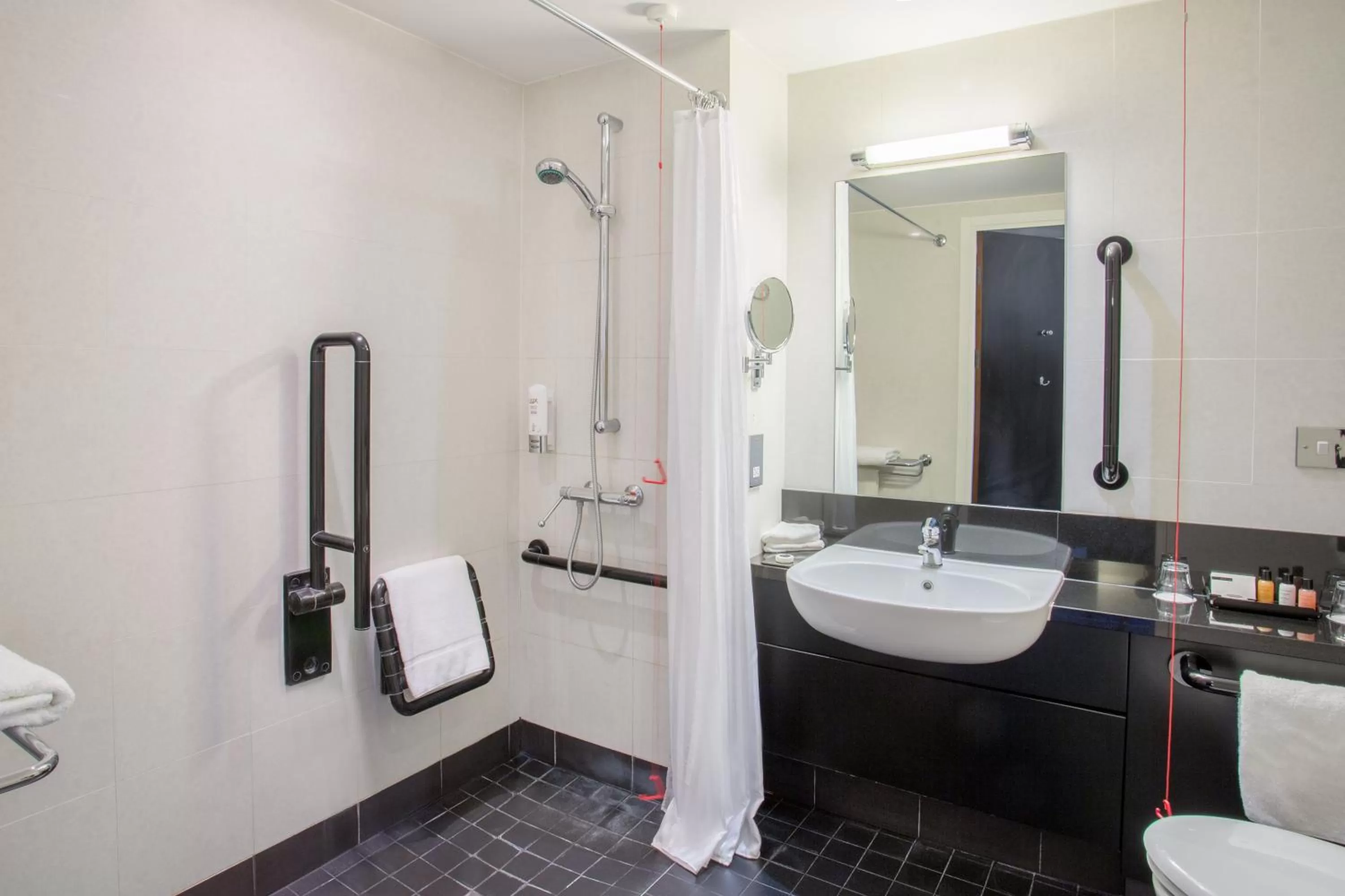 Bathroom in Crowne Plaza Marlow by IHG