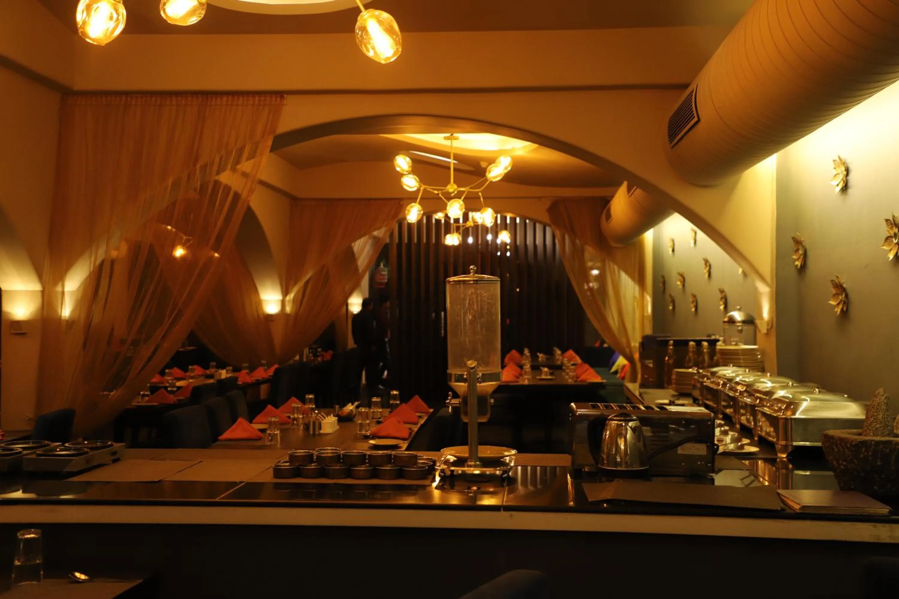 Restaurant/places to eat in The Purple Leaf Hotels