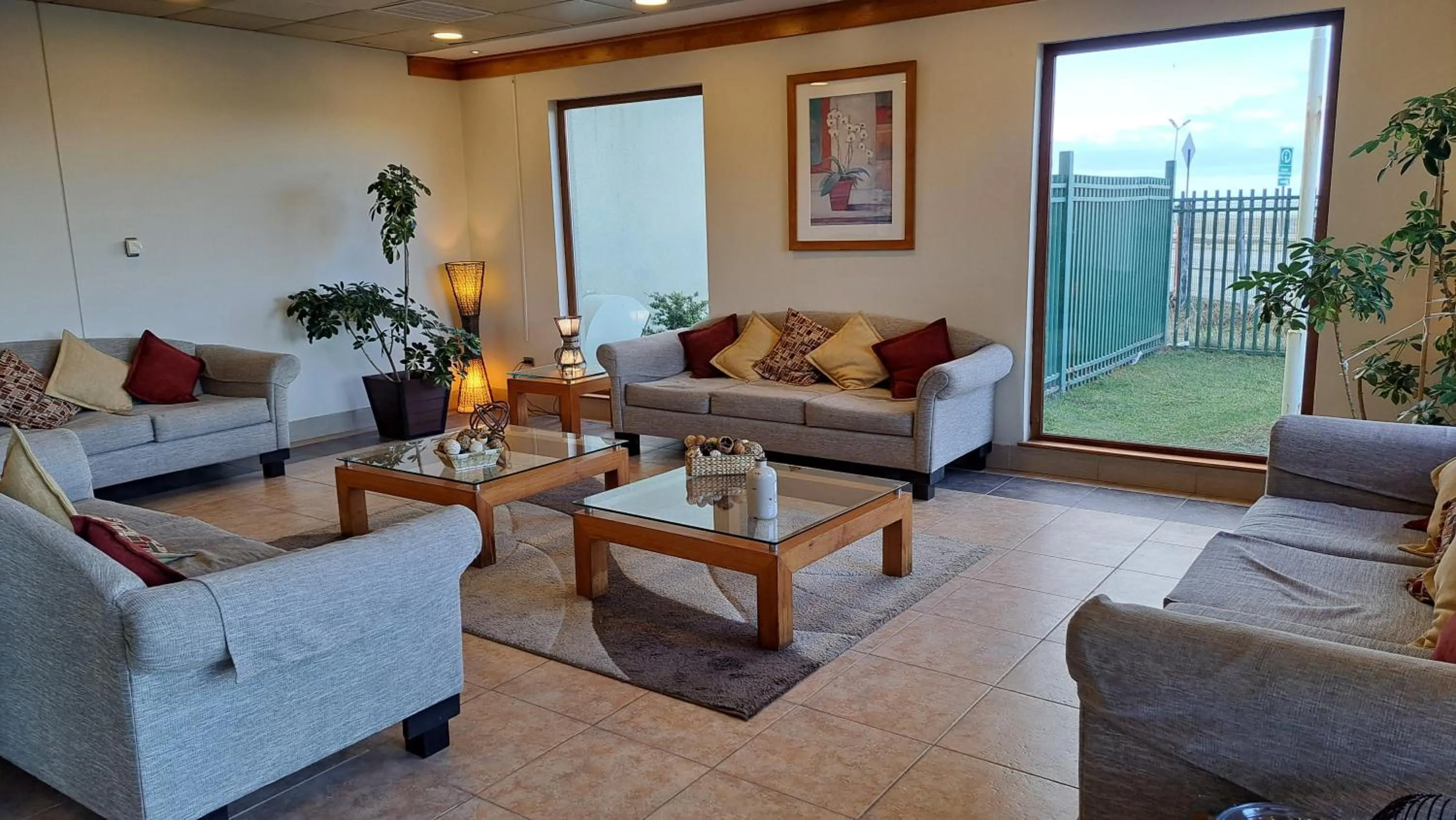 Living room in Hotel Diego de Almagro Punta Arenas