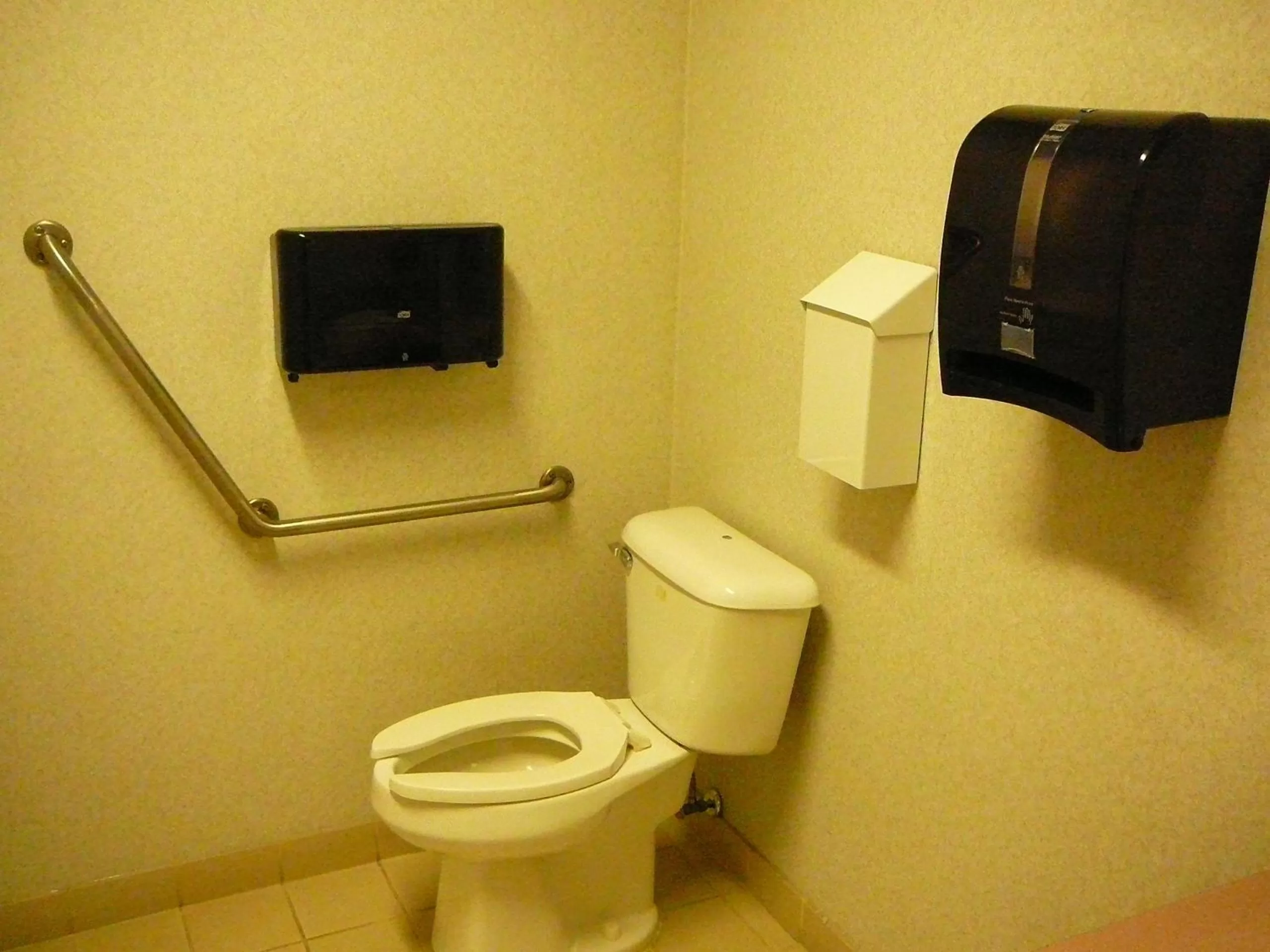 Bathroom in Coast Abbotsford Hotel & Suites