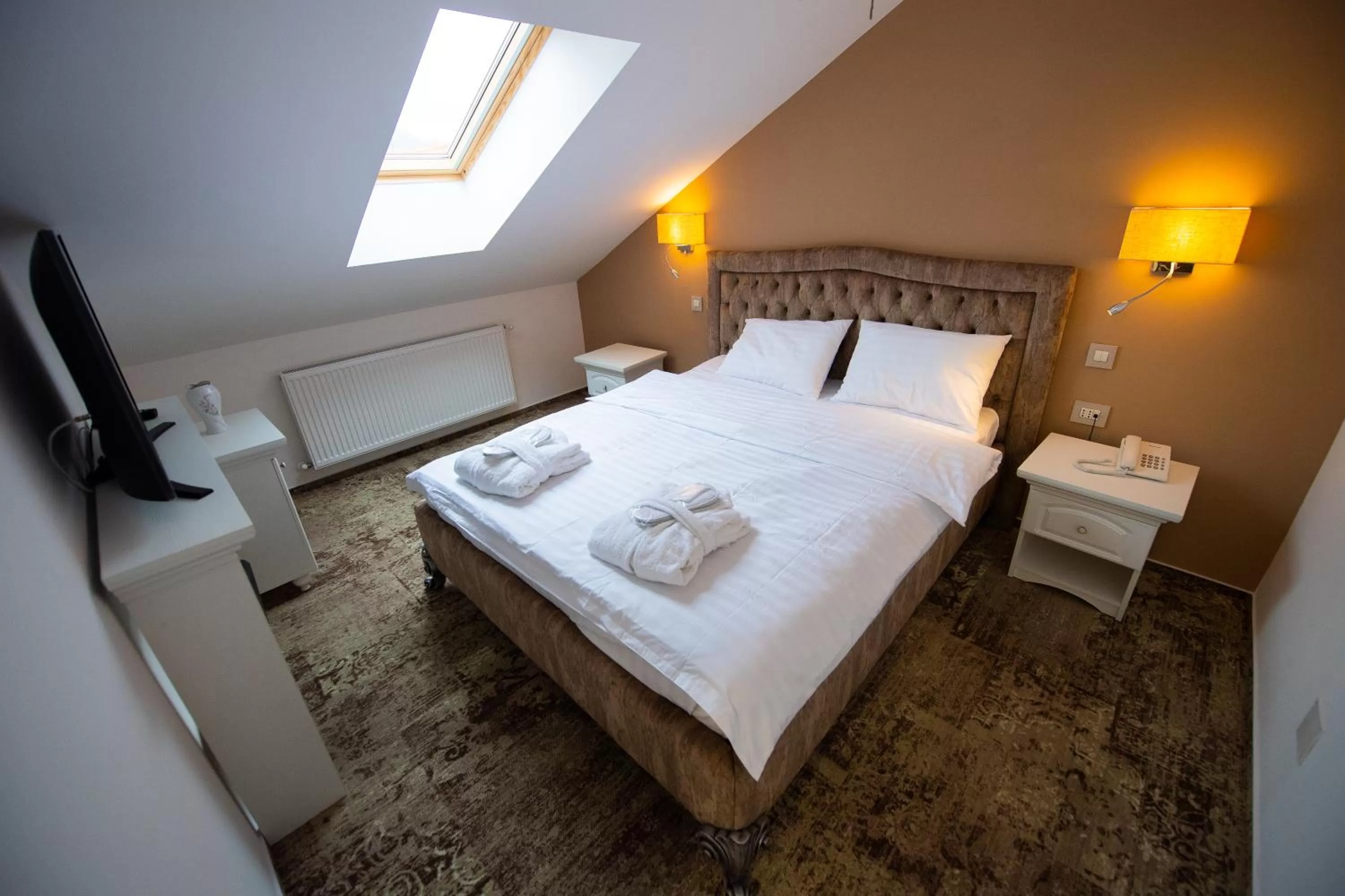 Bed in Hotel La Belle Epoque