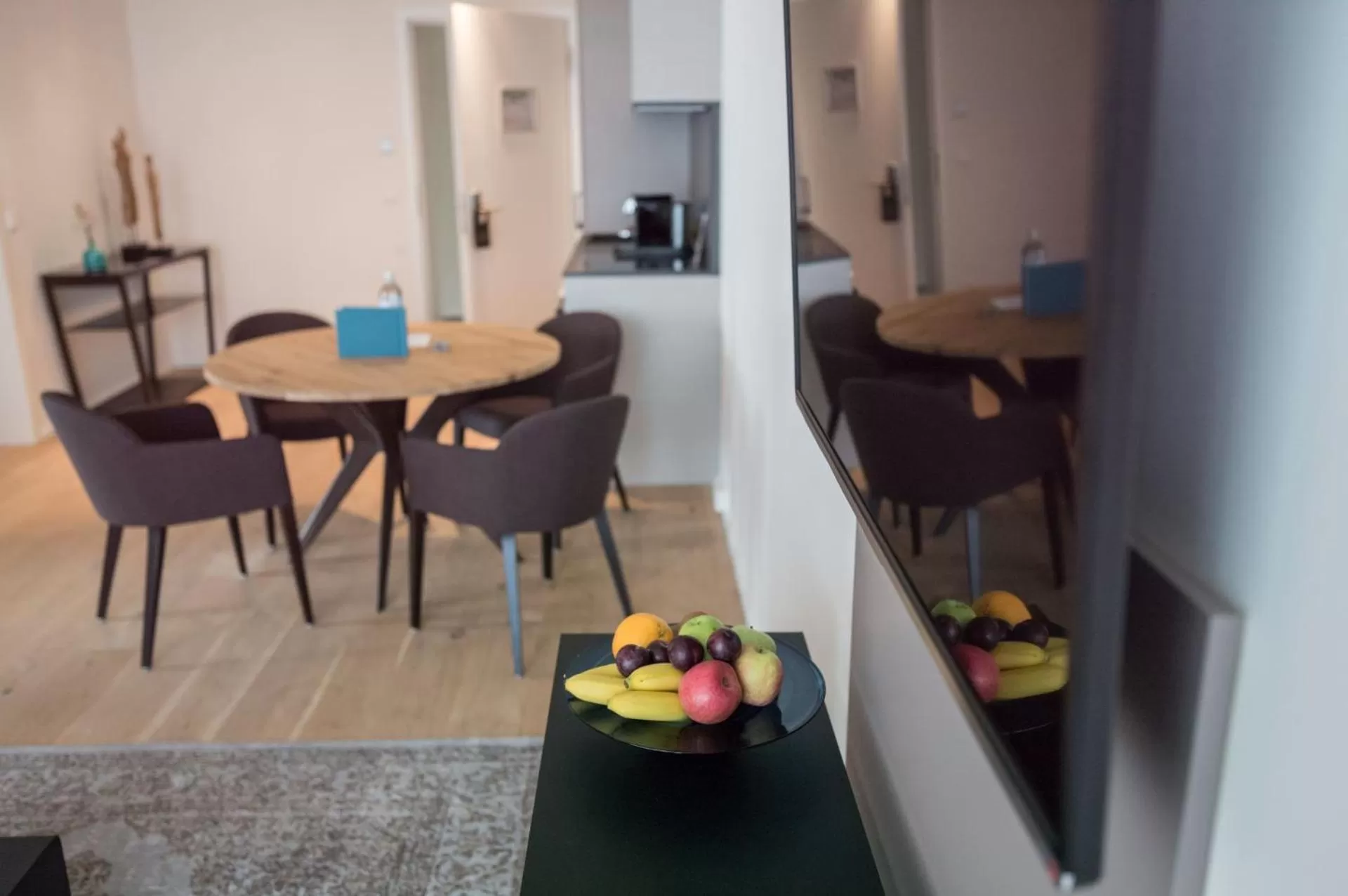 Decorative detail in Suytes