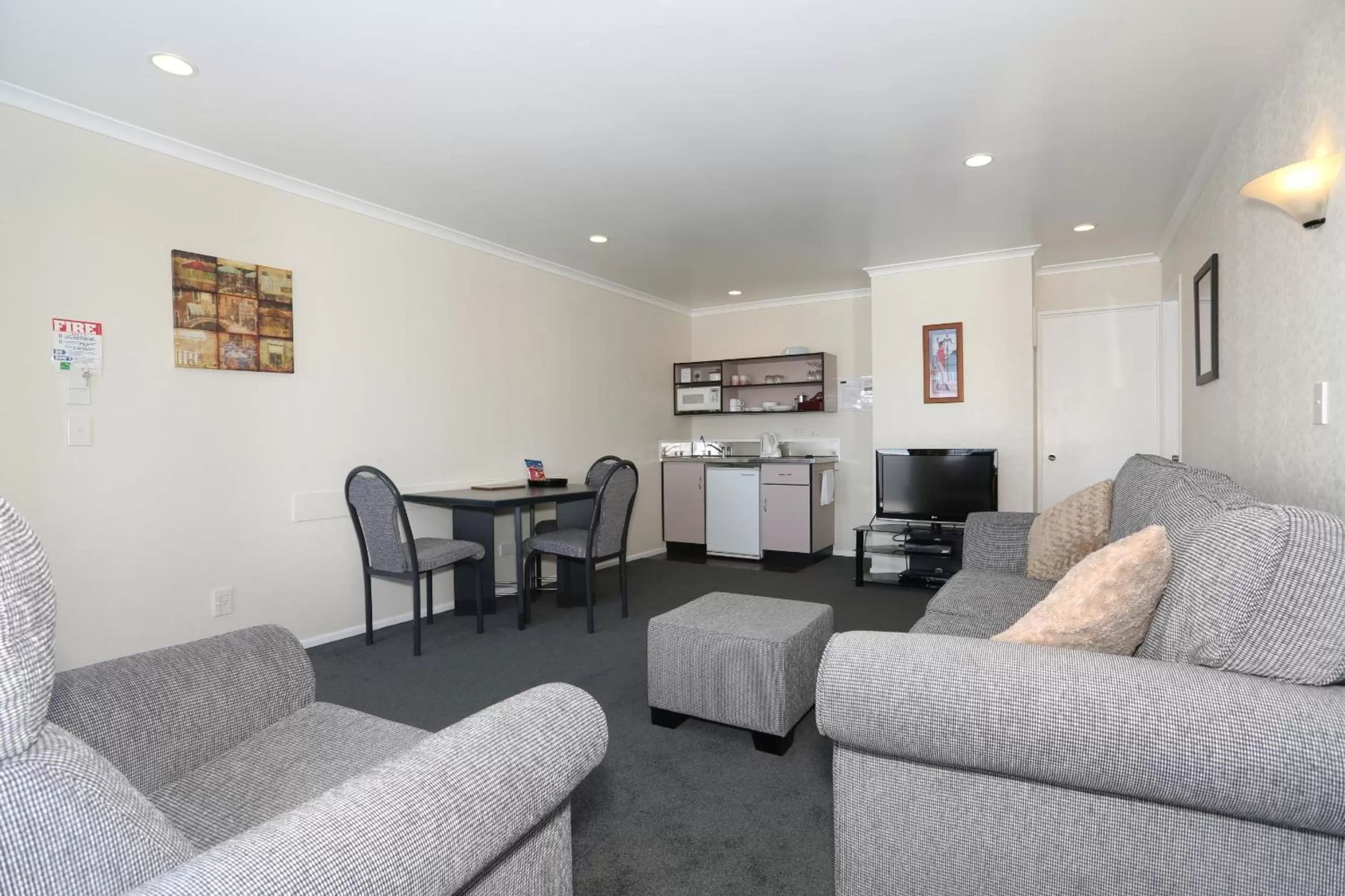 Living room in Shadzz Motel