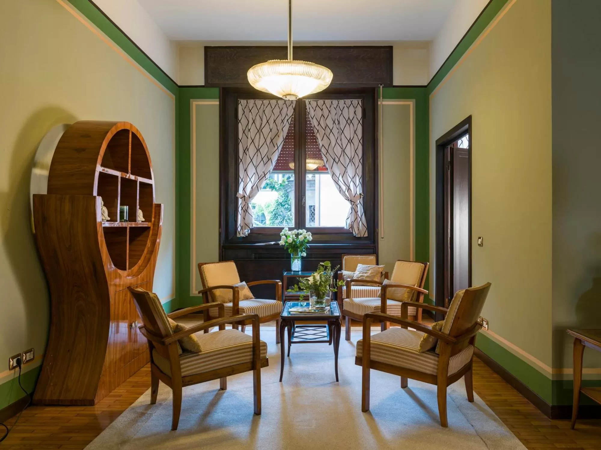 Communal lounge/ TV room in Grand Hotel Castrocaro Longlife Formula