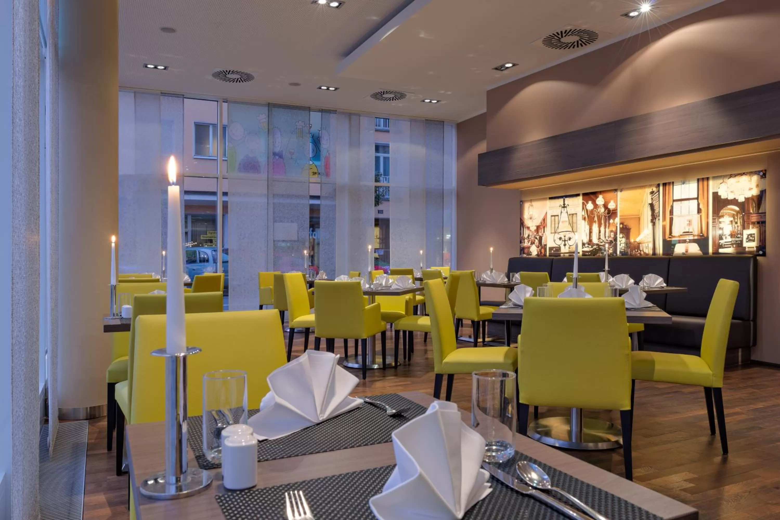 Restaurant/places to eat in Park Inn by Radisson Linz