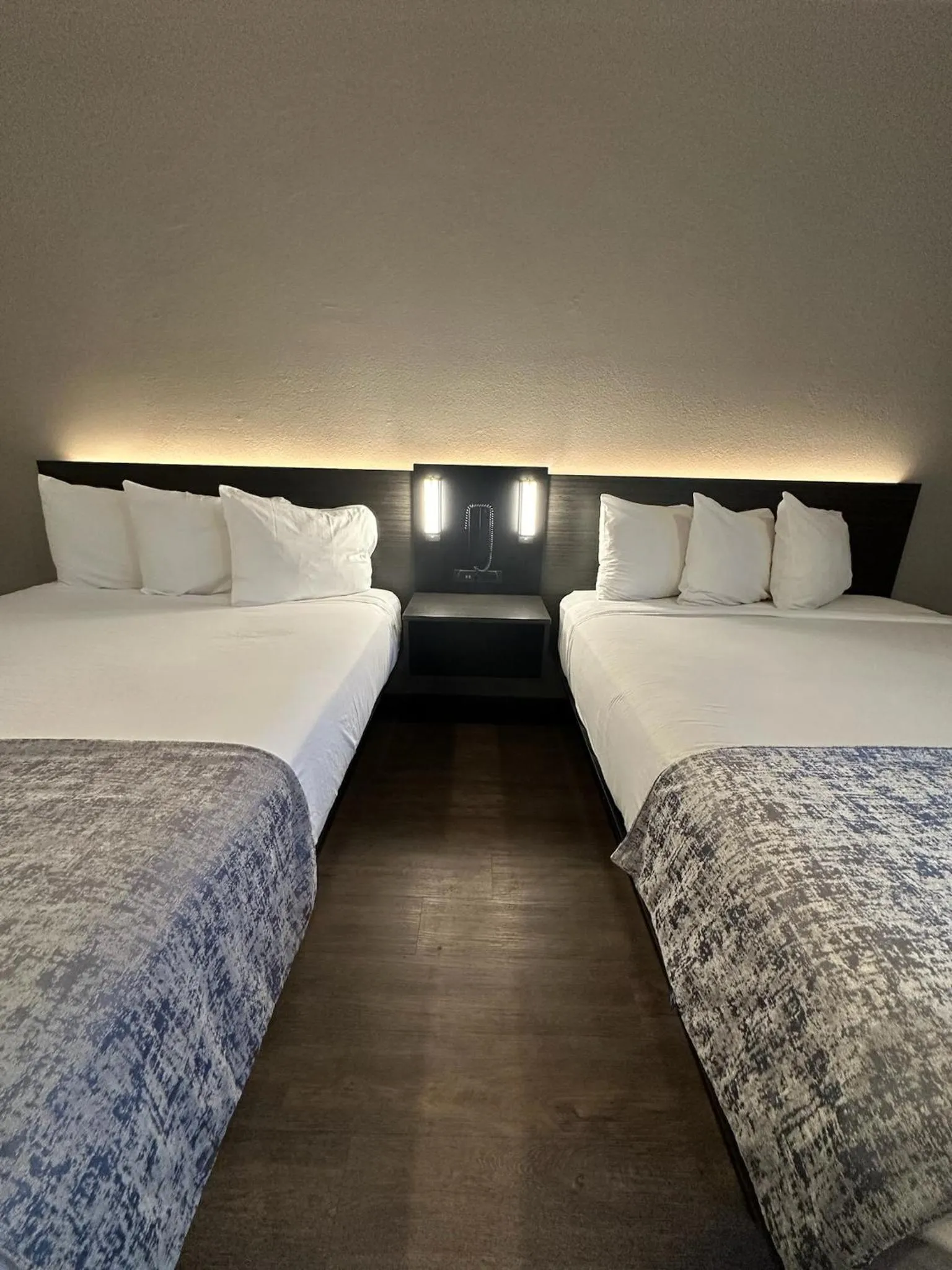 Bed in Hotel del SOL