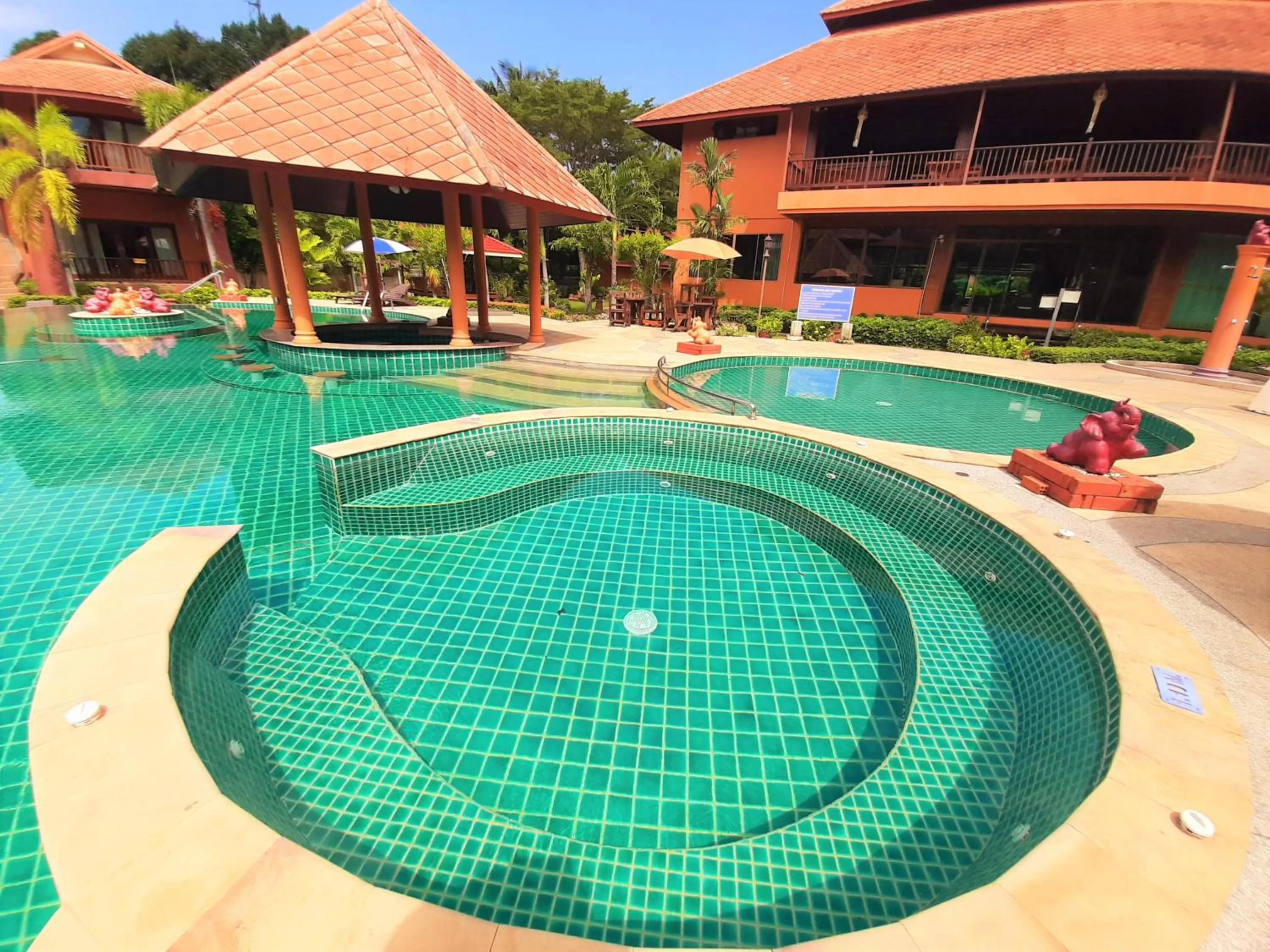 Swimming pool in Andamanee Boutique Resort Aonang Krabi - Free Beach Shuttle