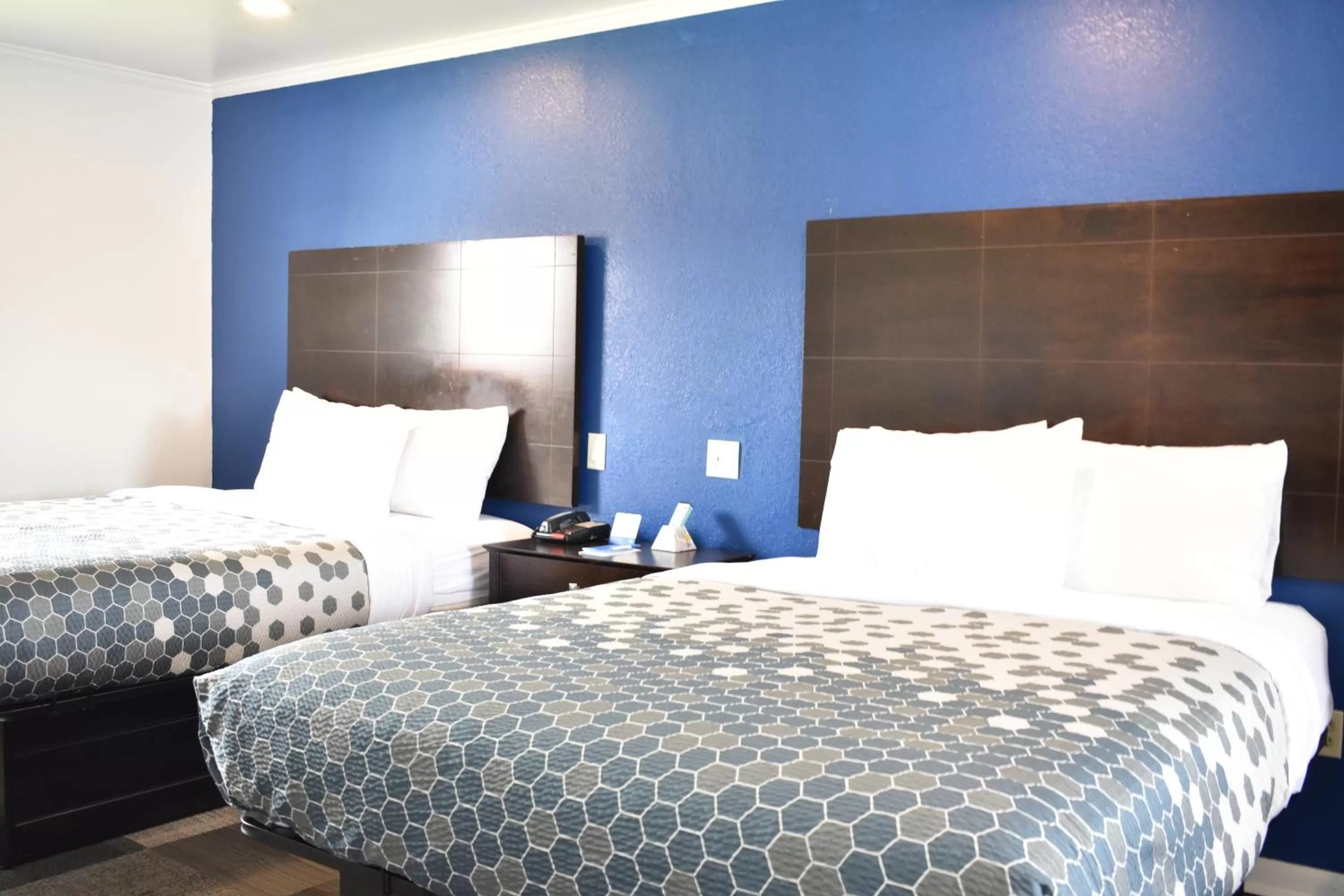 Bed in Rodeway Inn Swainsboro