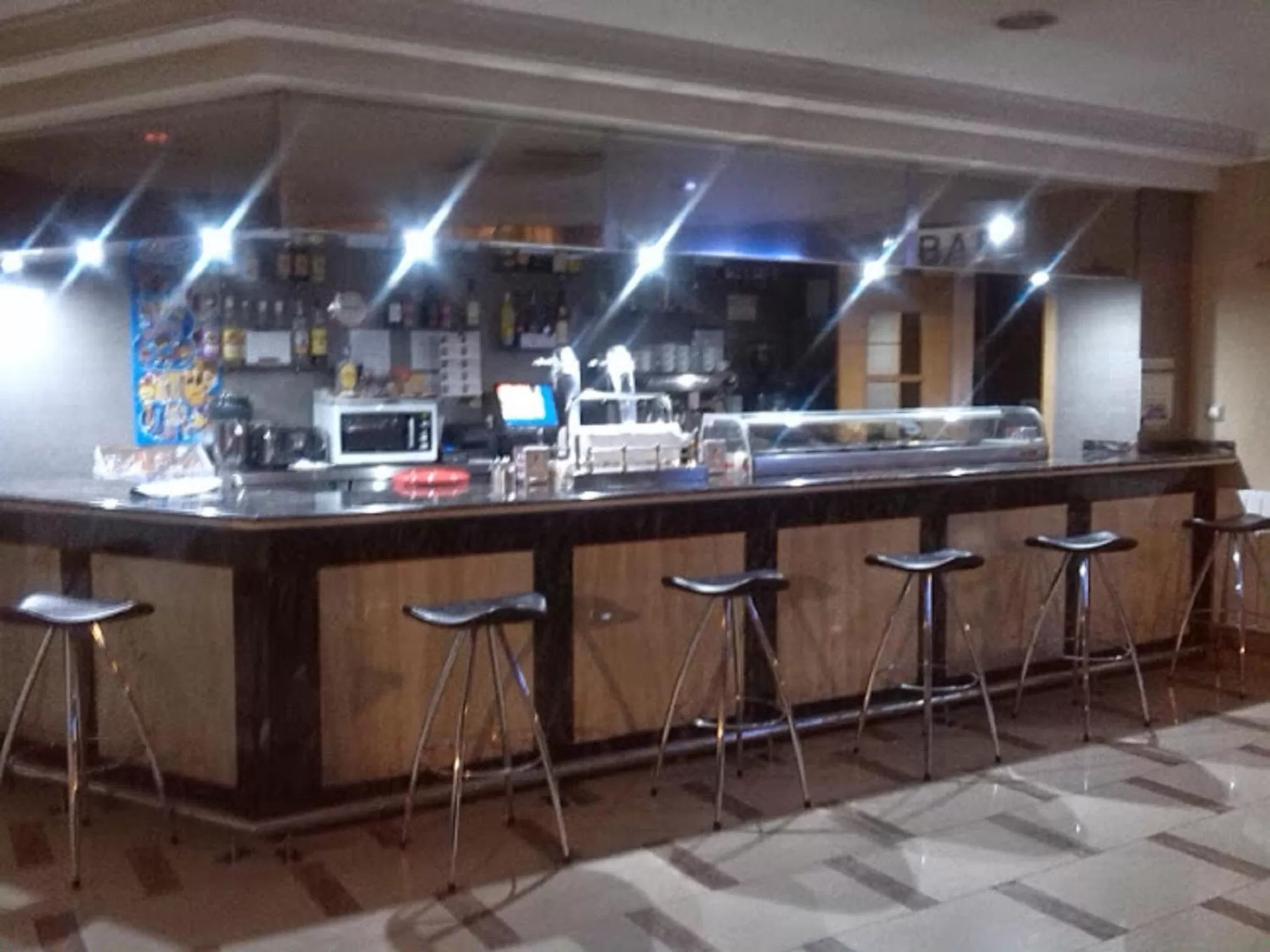 Lounge or bar in Hotel Reina Isabel