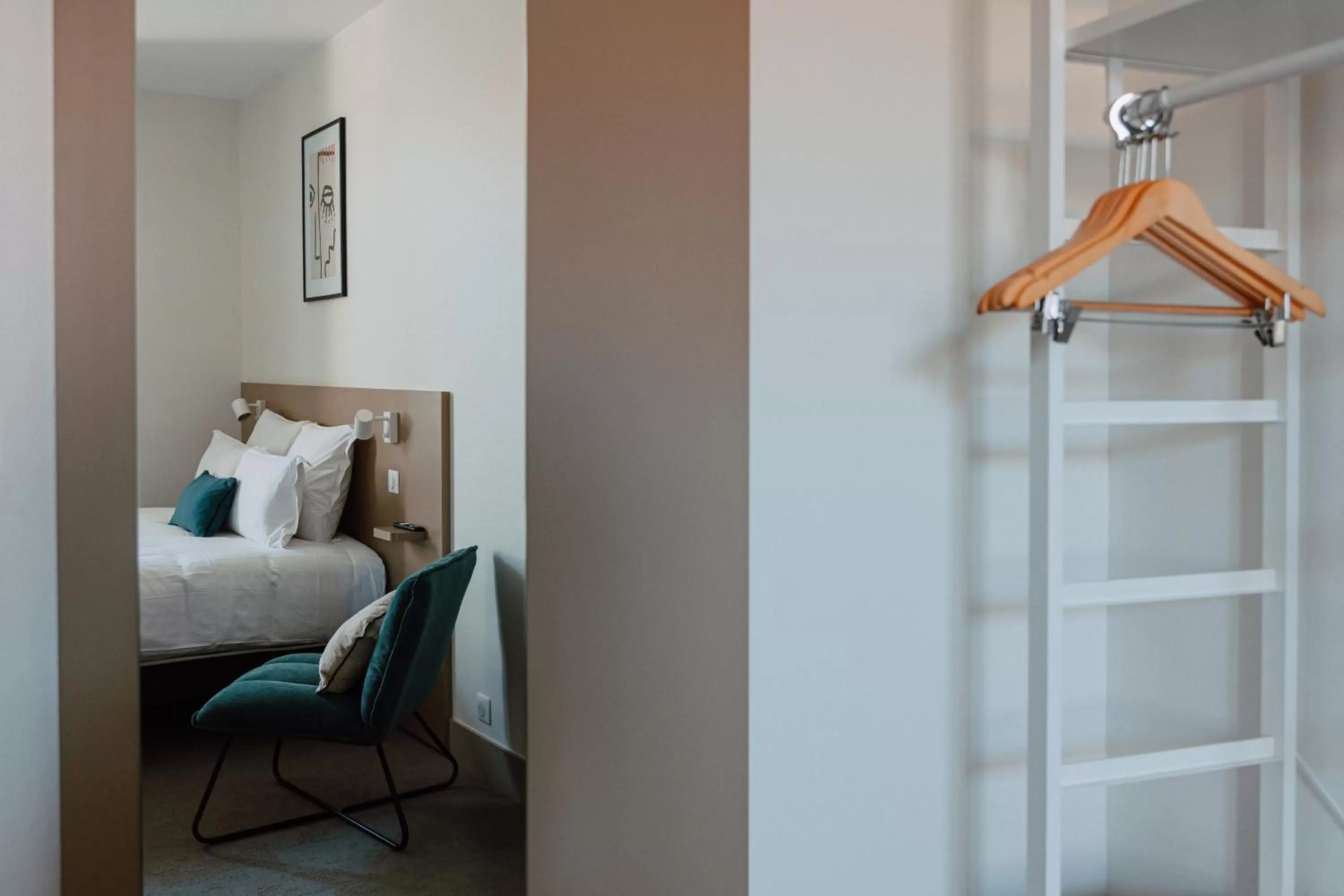 Mage hôtels - Hôtel la grenette - Brasserie Bonté Divine