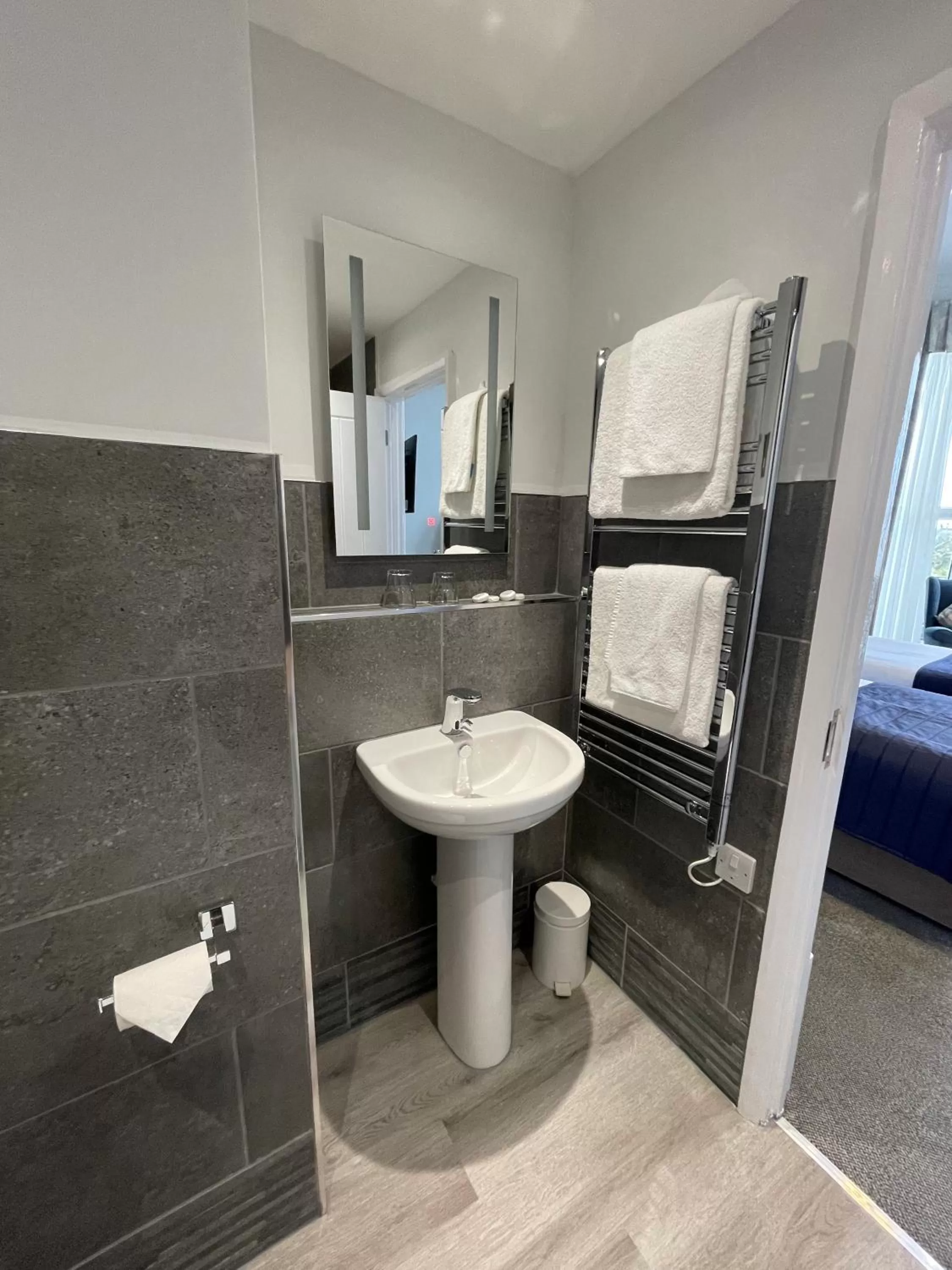 Bathroom in The Lansdowne, Eastbourne