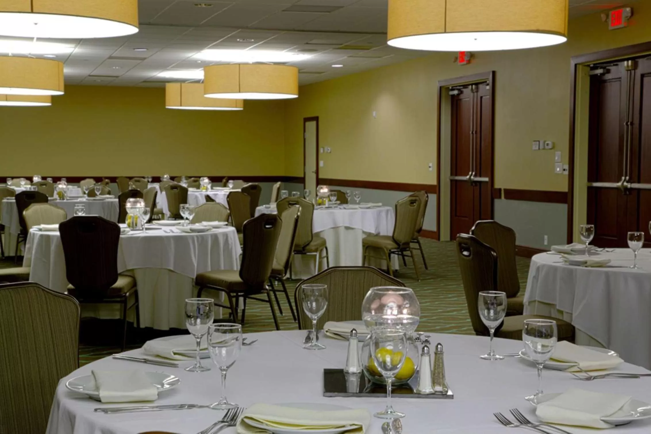 Meeting/conference room in Embassy Suites by Hilton Dallas Market Center