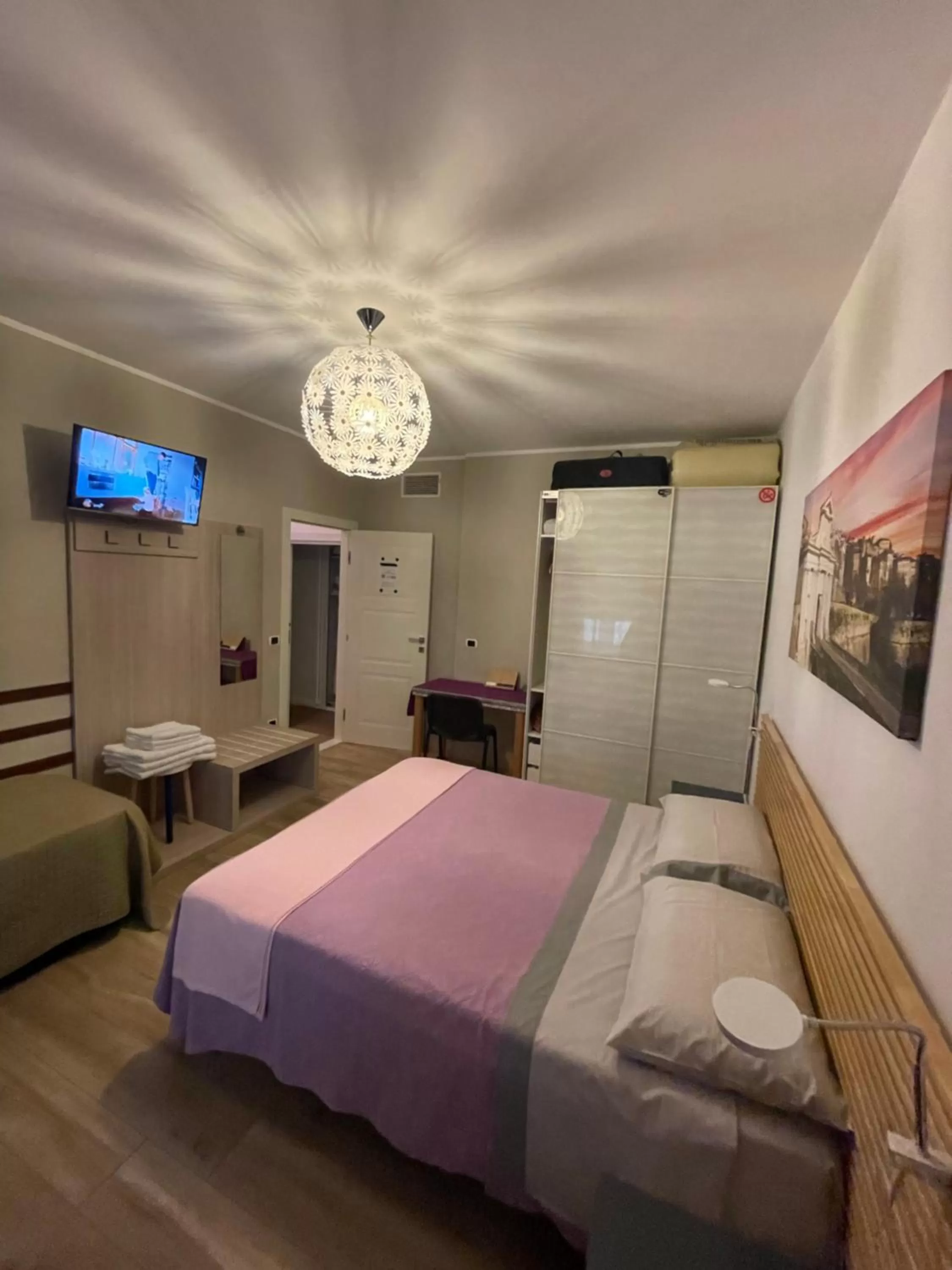 Bed in Smart House Rental Rooms FREE PARKING