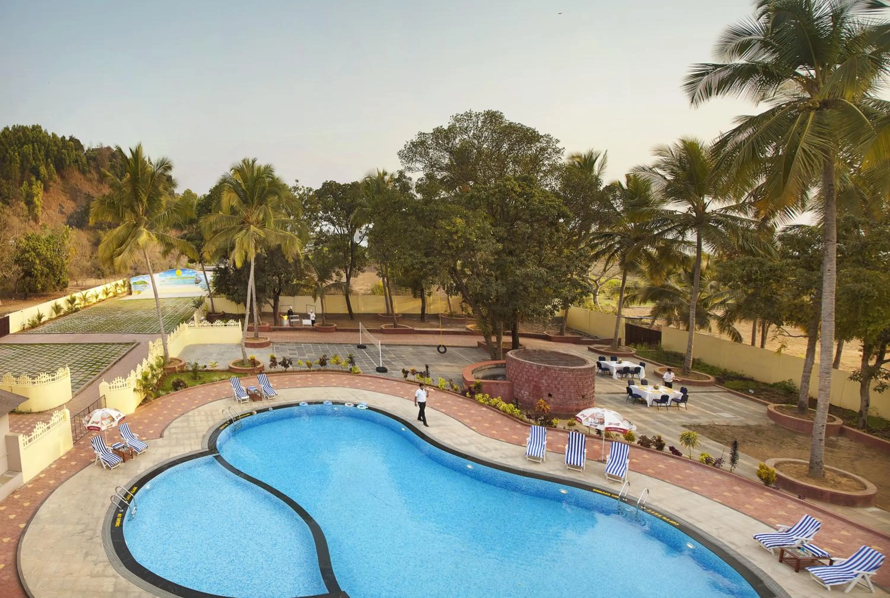 Swimming pool in Sterling Karwar