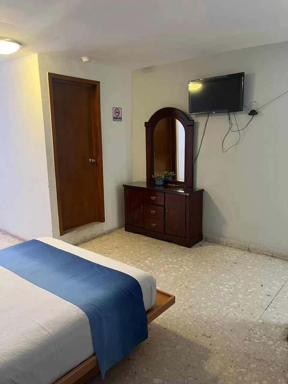 Bed in Hotel Querétaro Antiguo