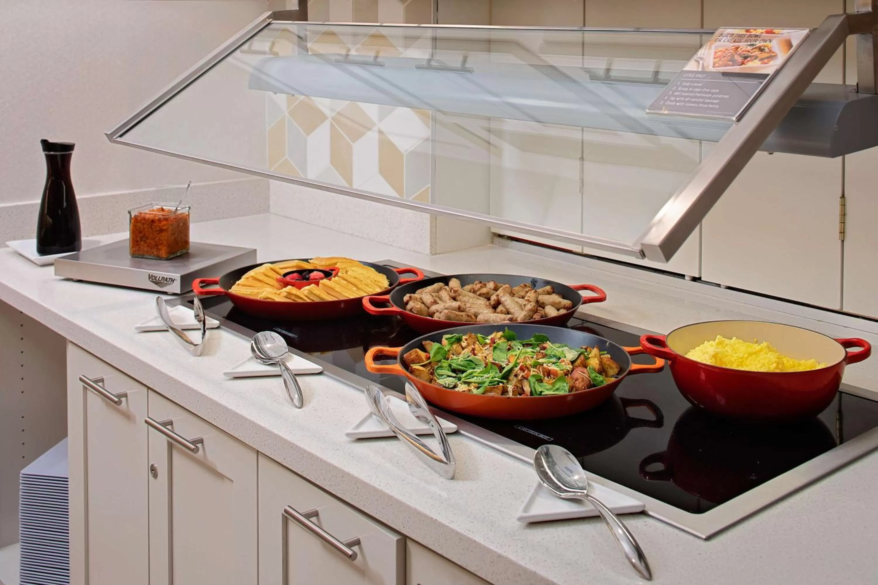 Restaurant/places to eat in Hyatt Place Glendale/Los Angeles