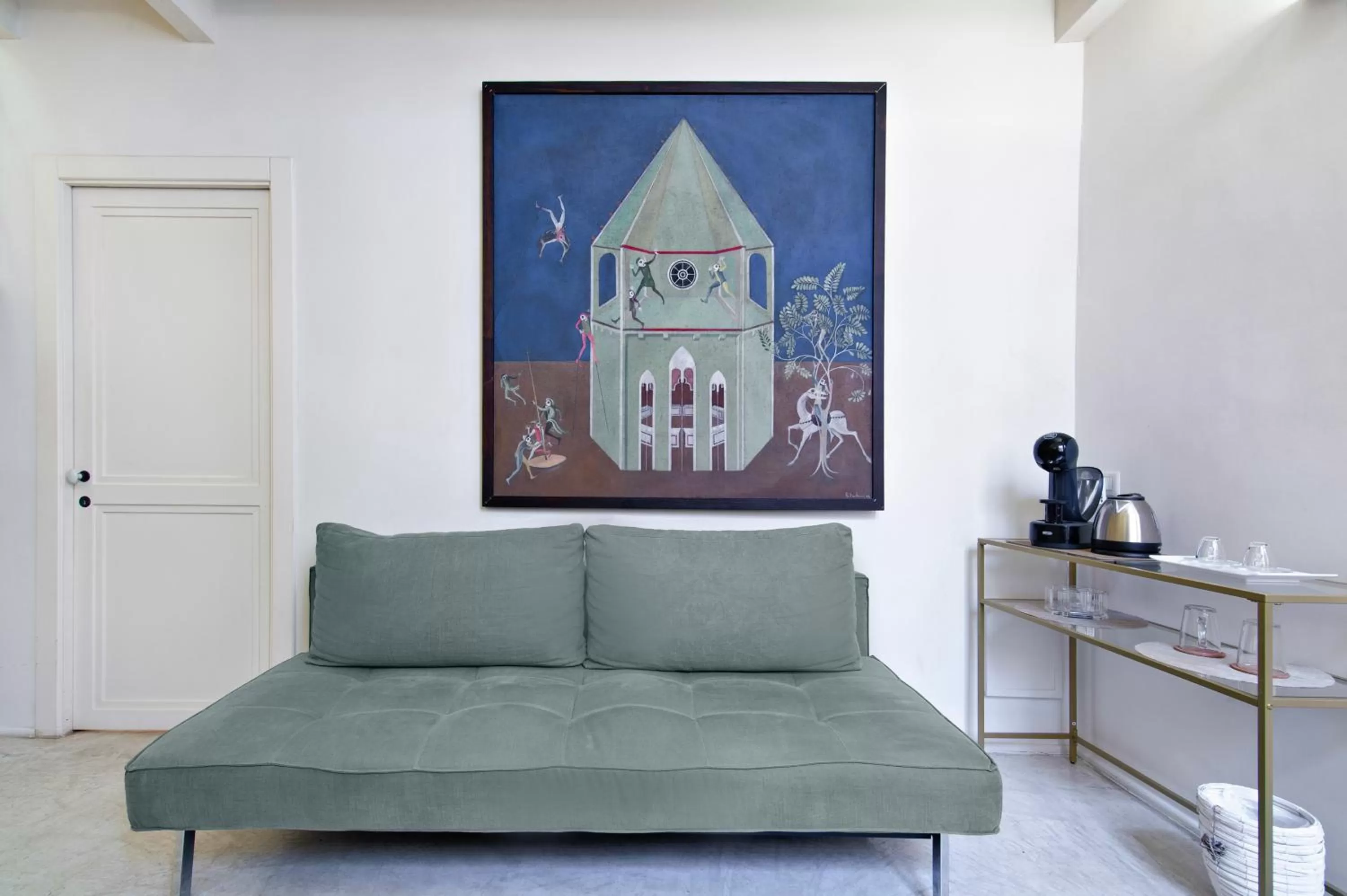 Coffee/tea facilities in Casa di Lo Suites