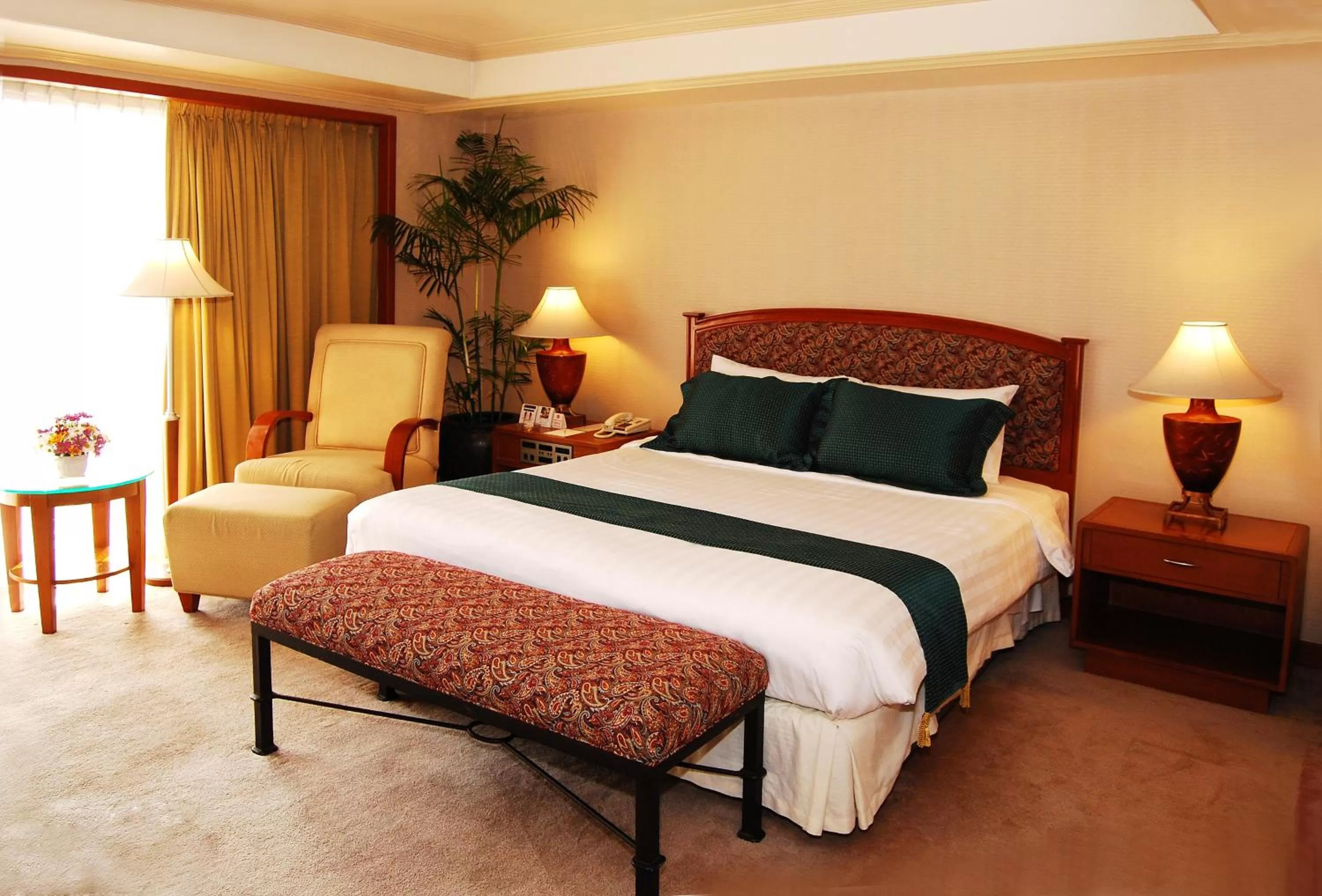 Photo of the whole room in Century Park Hotel