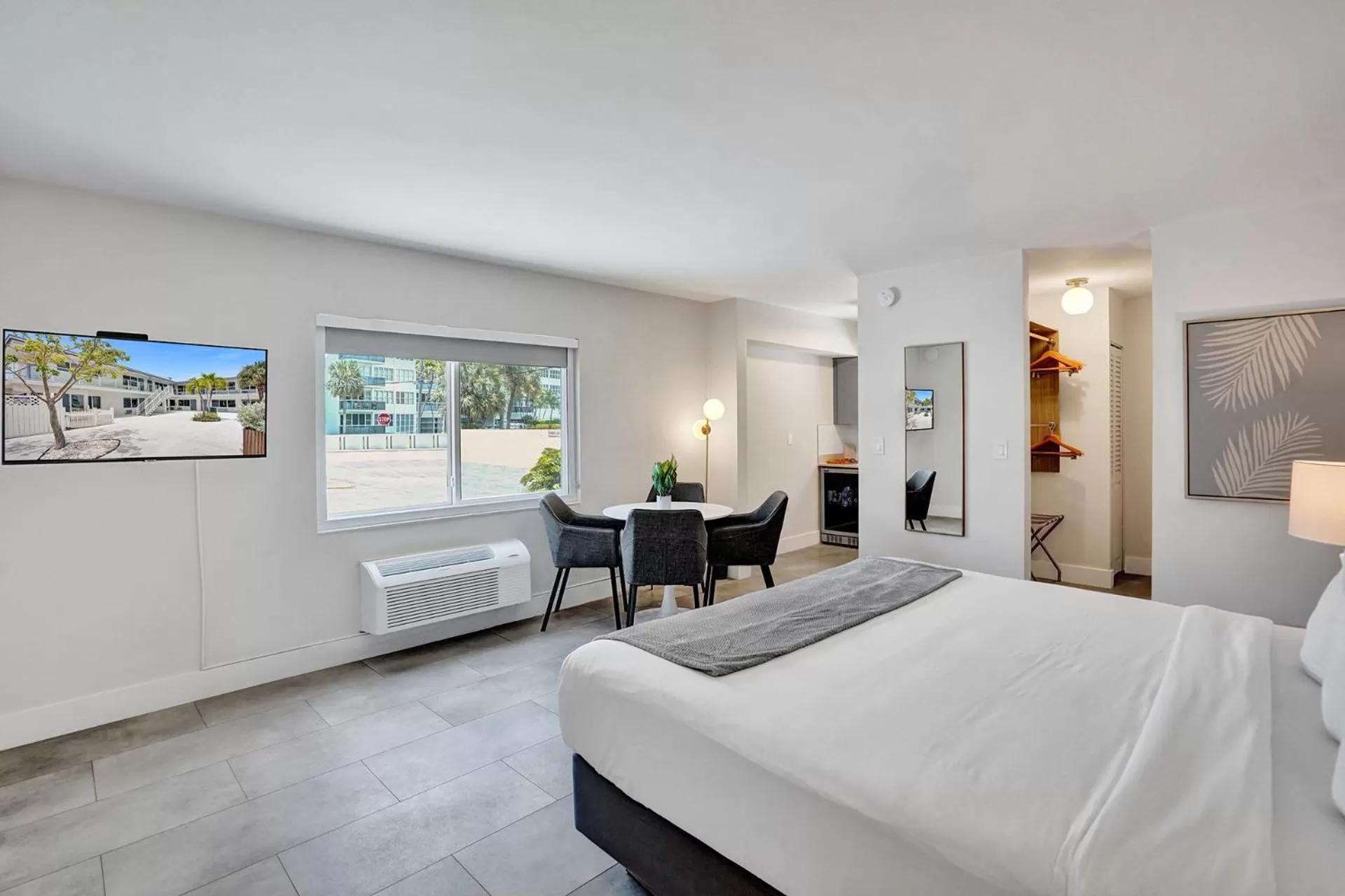 Photo of the whole room, Bed in The Garden Hotel & Resort