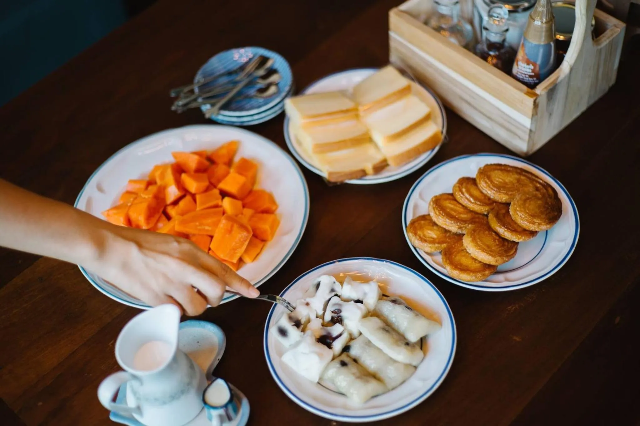 Breakfast in Baan Lung Poshtel