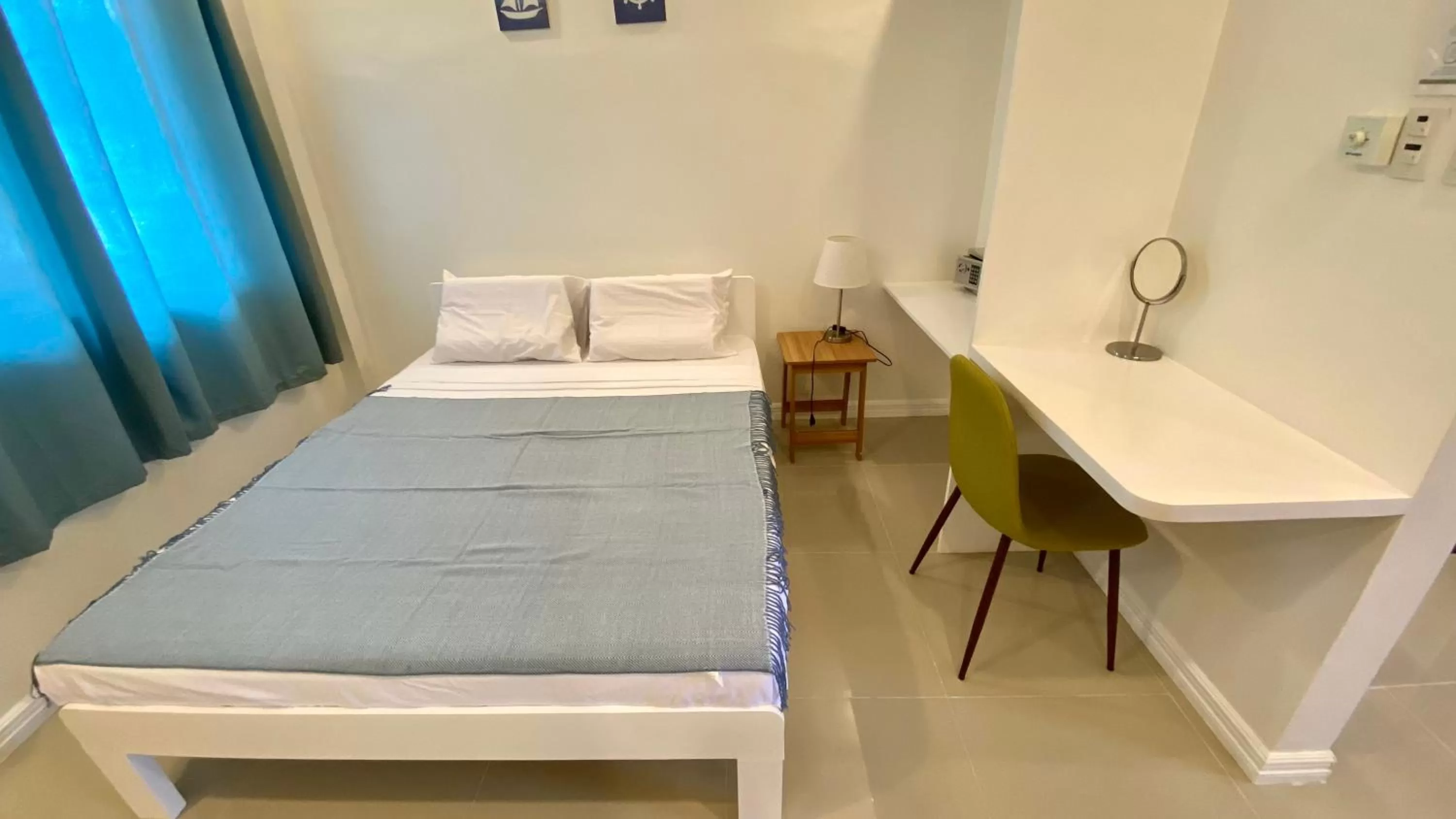 Bed in Villa del OZ Resort