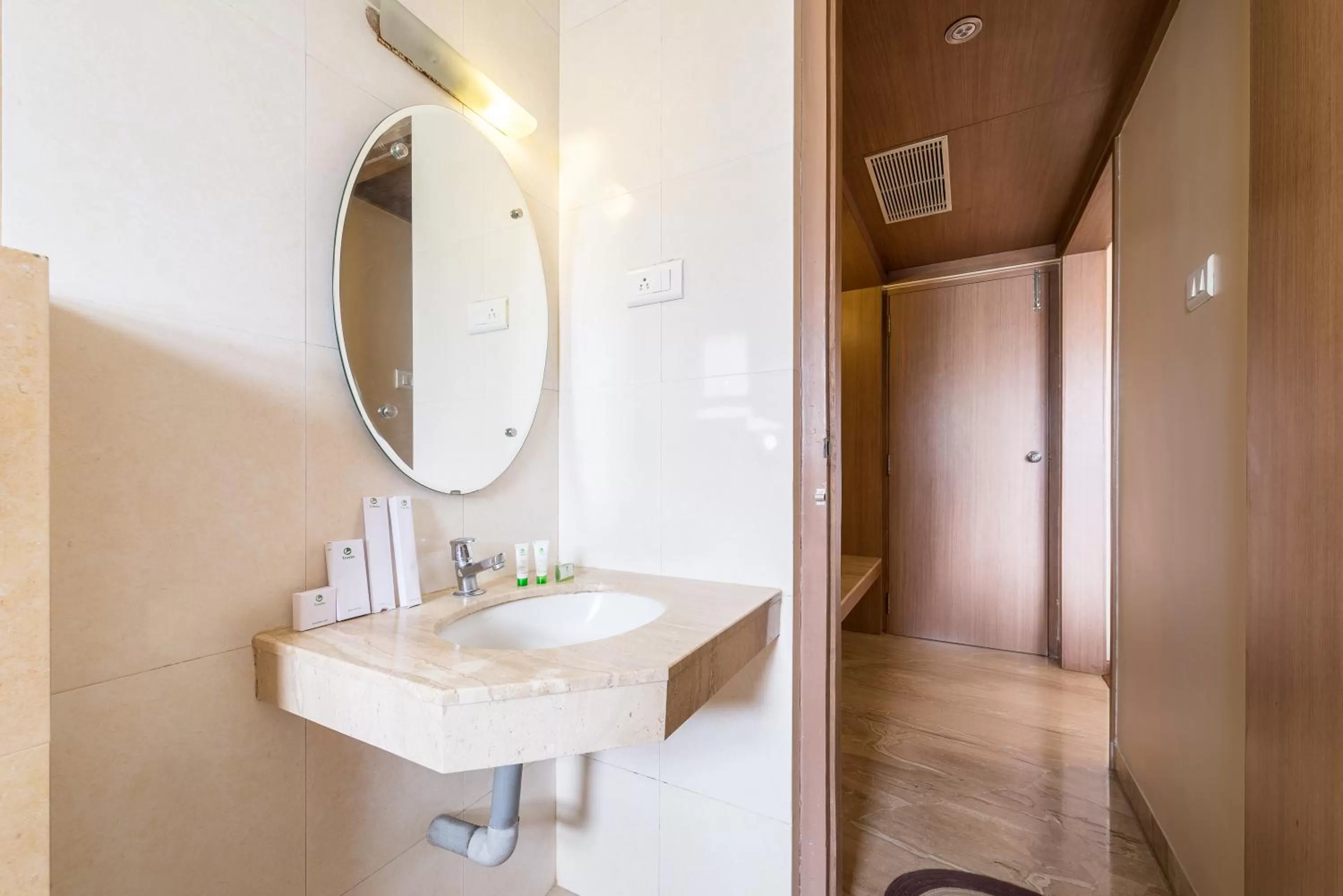 Toilet in Treebo ESS Grande