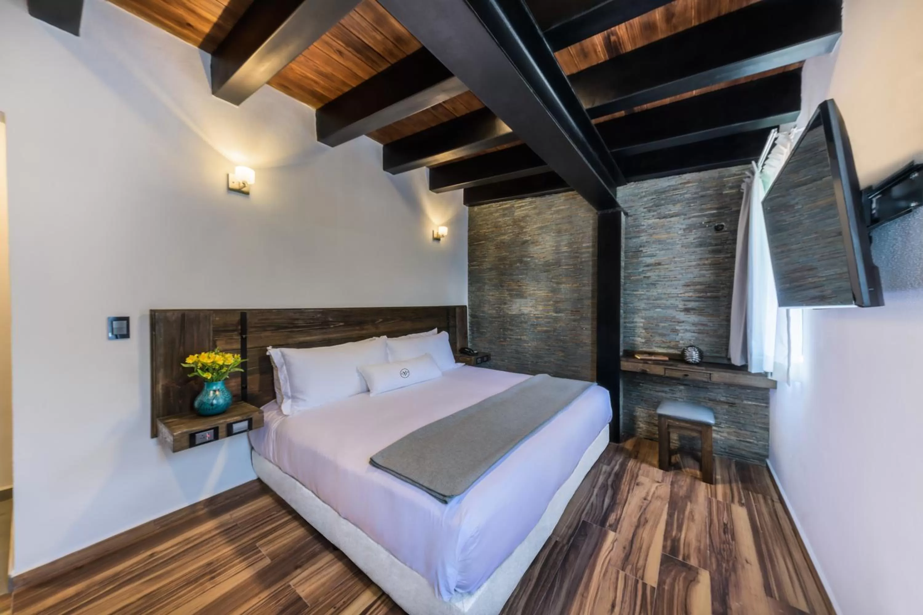 Photo of the whole room, Bed in Matian Hotel Boutique