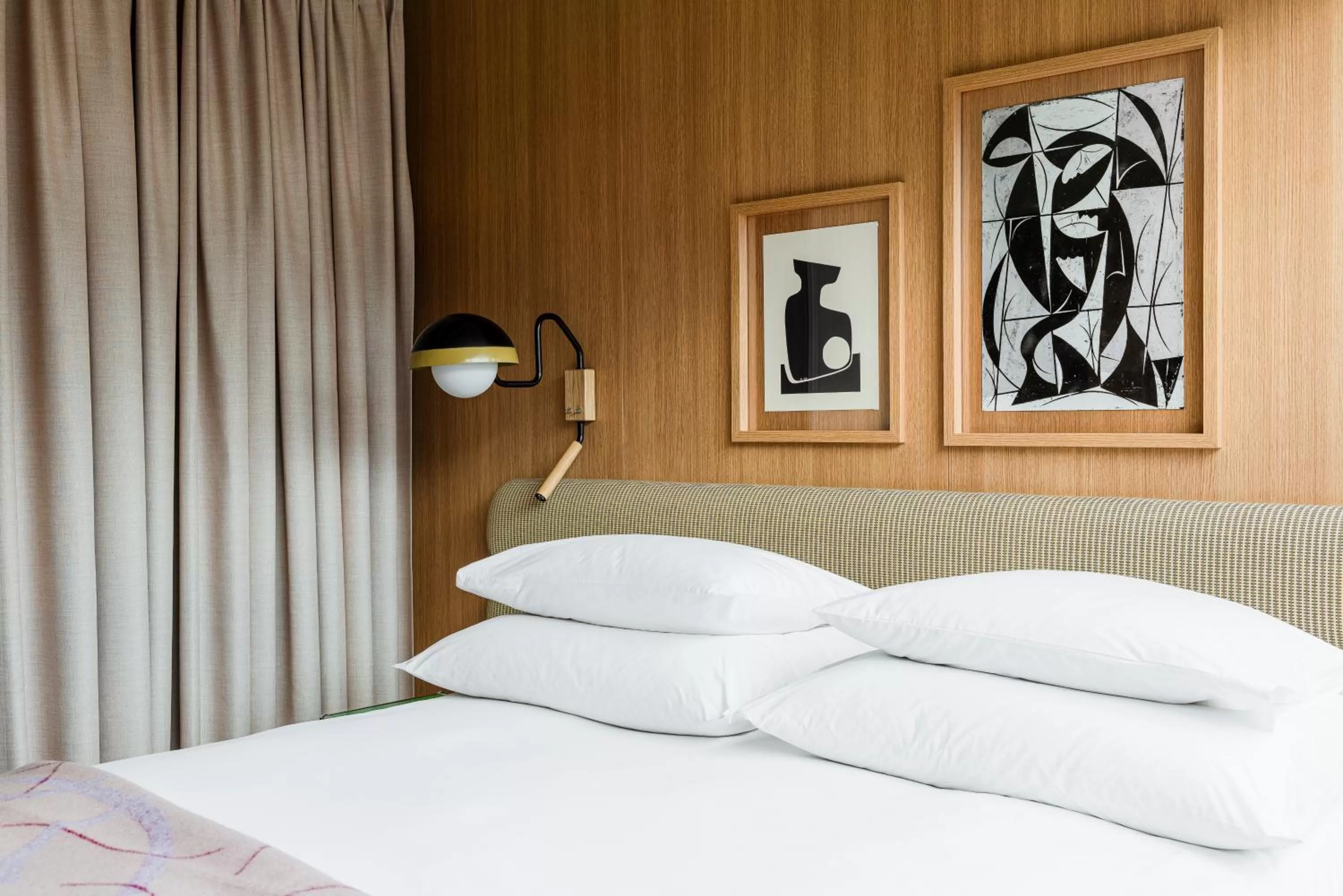 Bed in PURO Kraków Stare Miasto