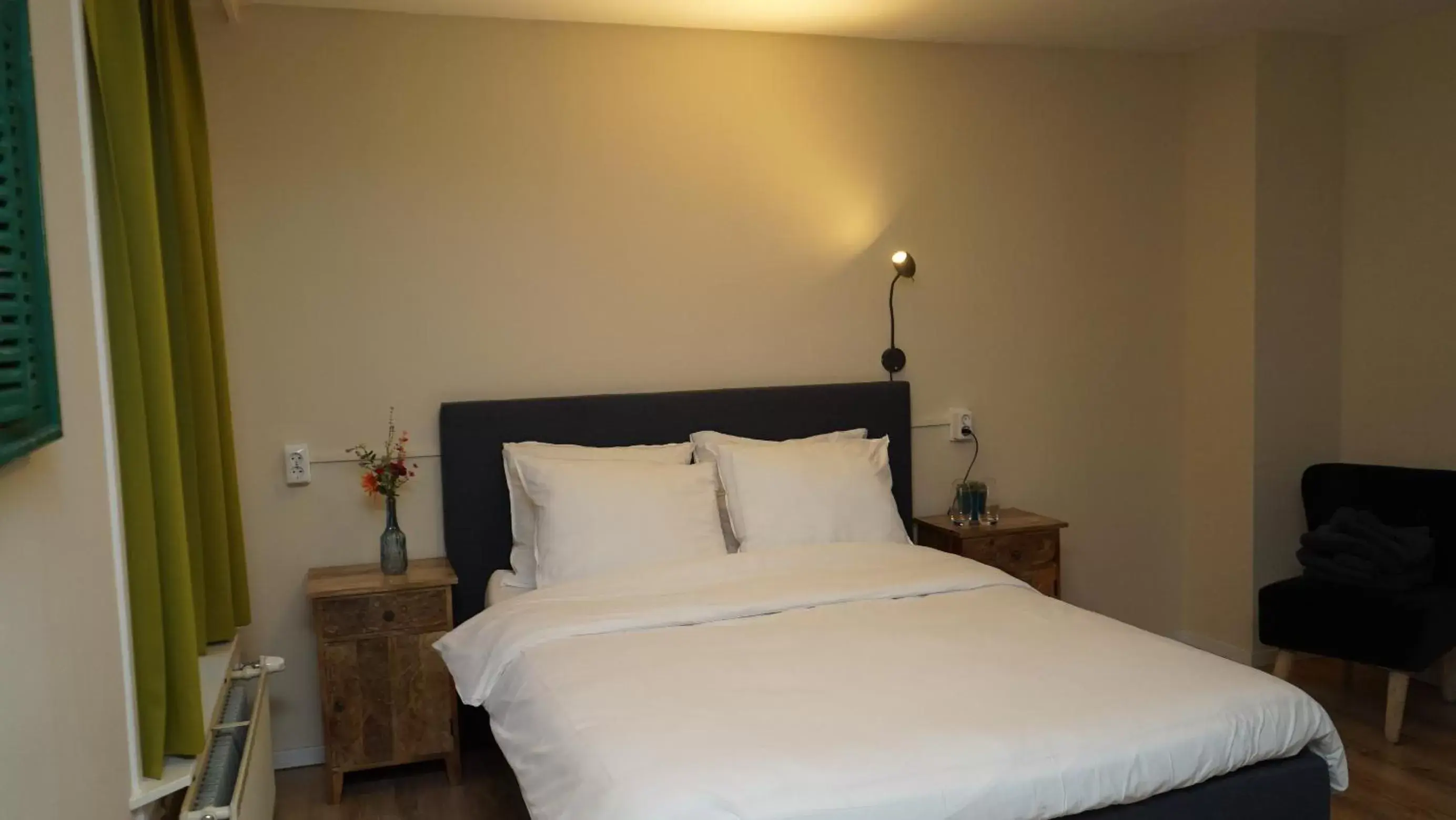 Economy Double Room in Hotel Hoevevoorde Economy Double Room in Hotel Hoevevoorde