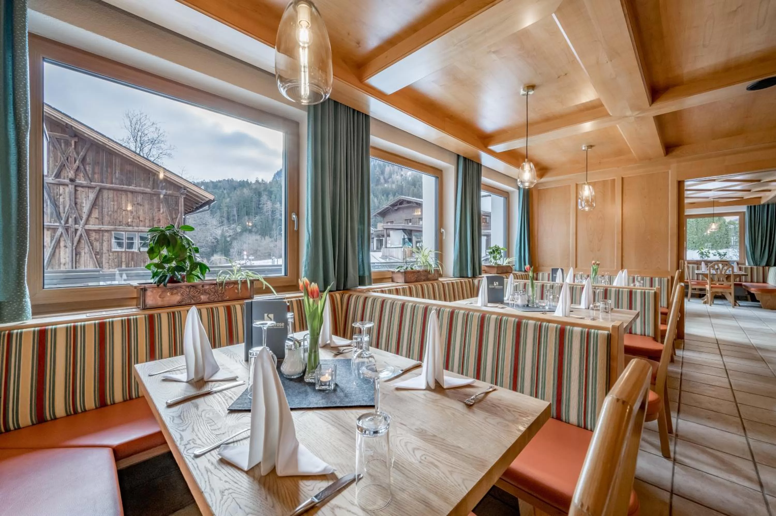 Restaurant/places to eat in Seehüter's Hotel Seerose