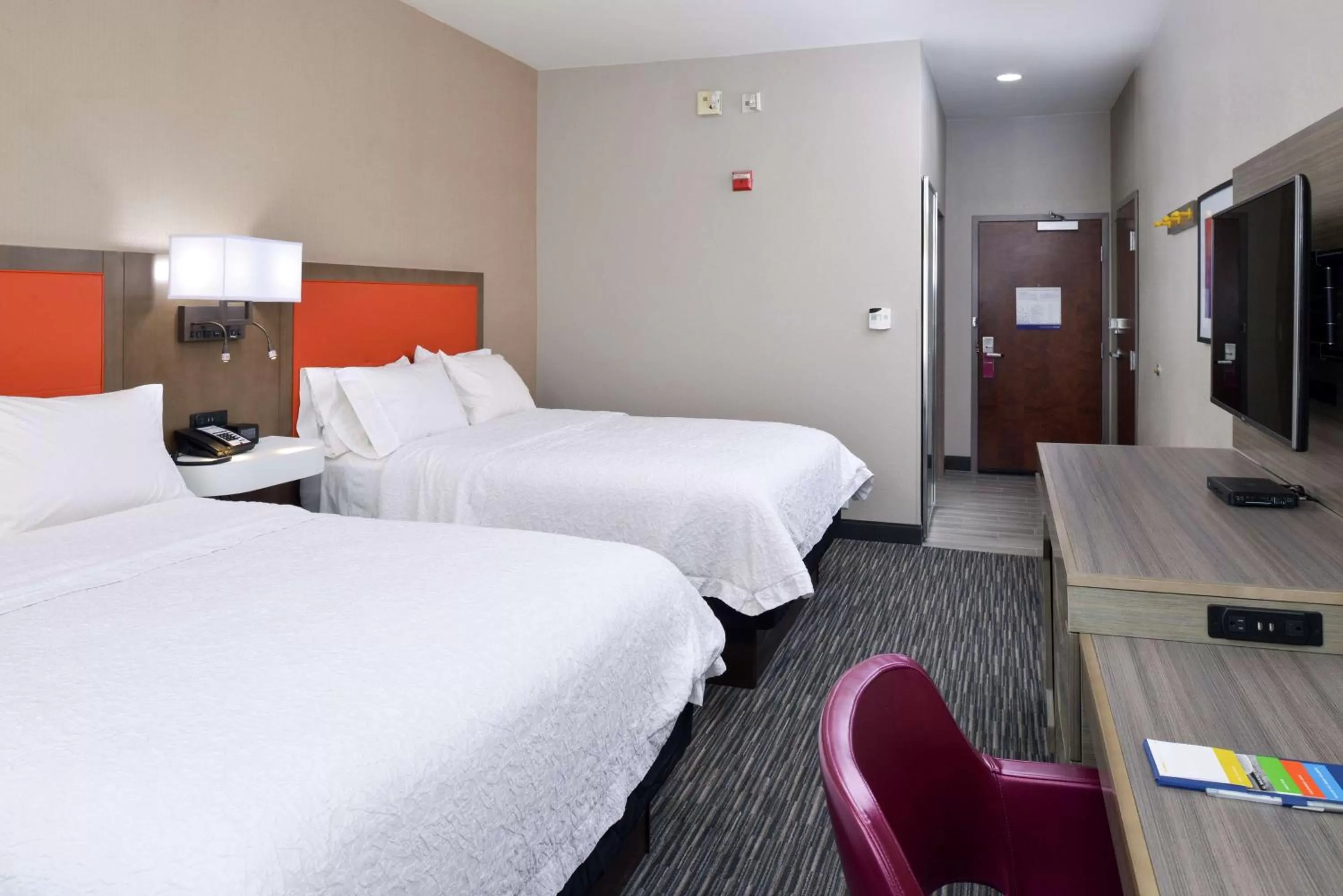 Bedroom, Bed in Hampton Inn Fort Stockton