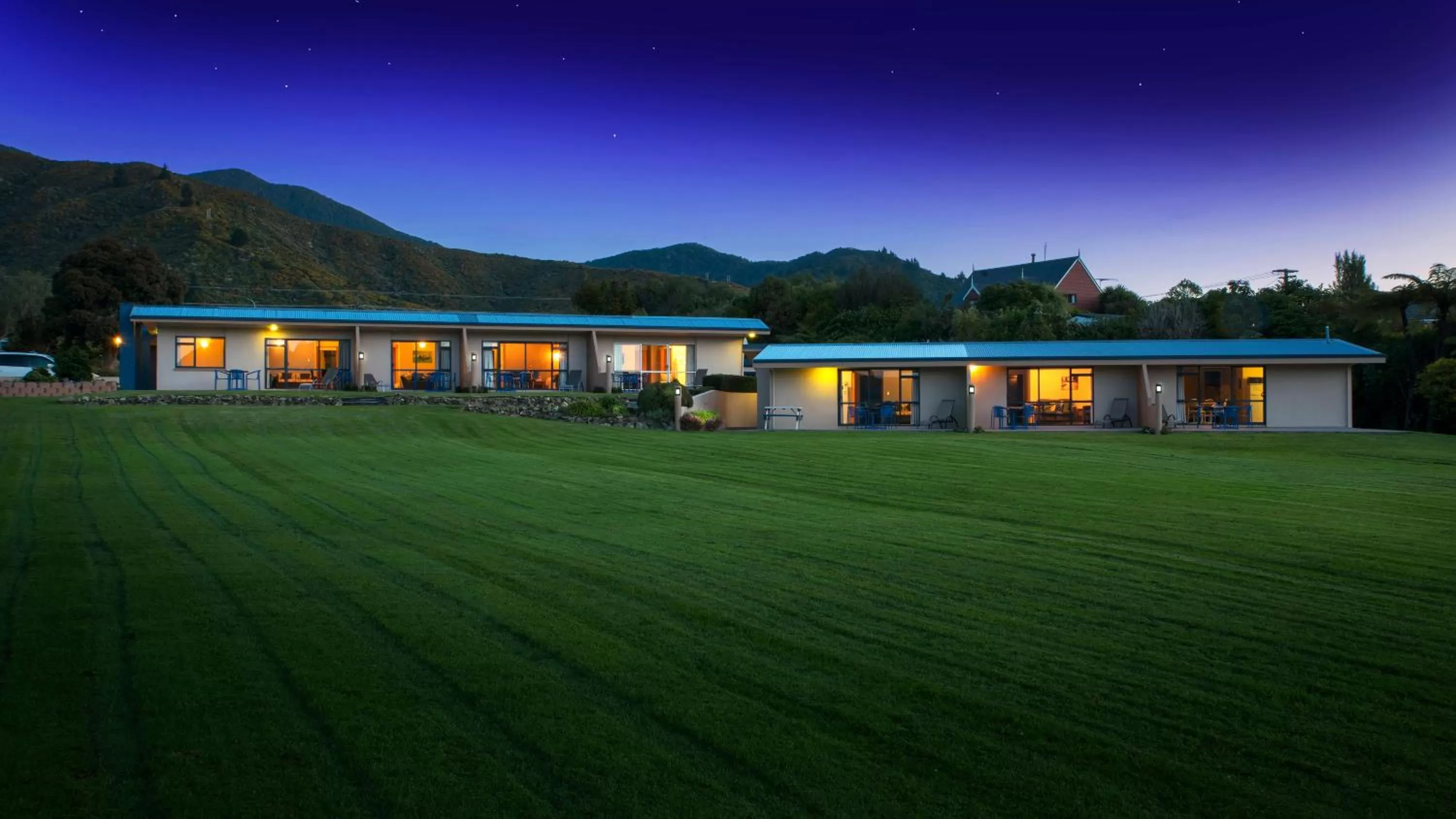 Natural landscape in Bay Vista Waterfront Motel