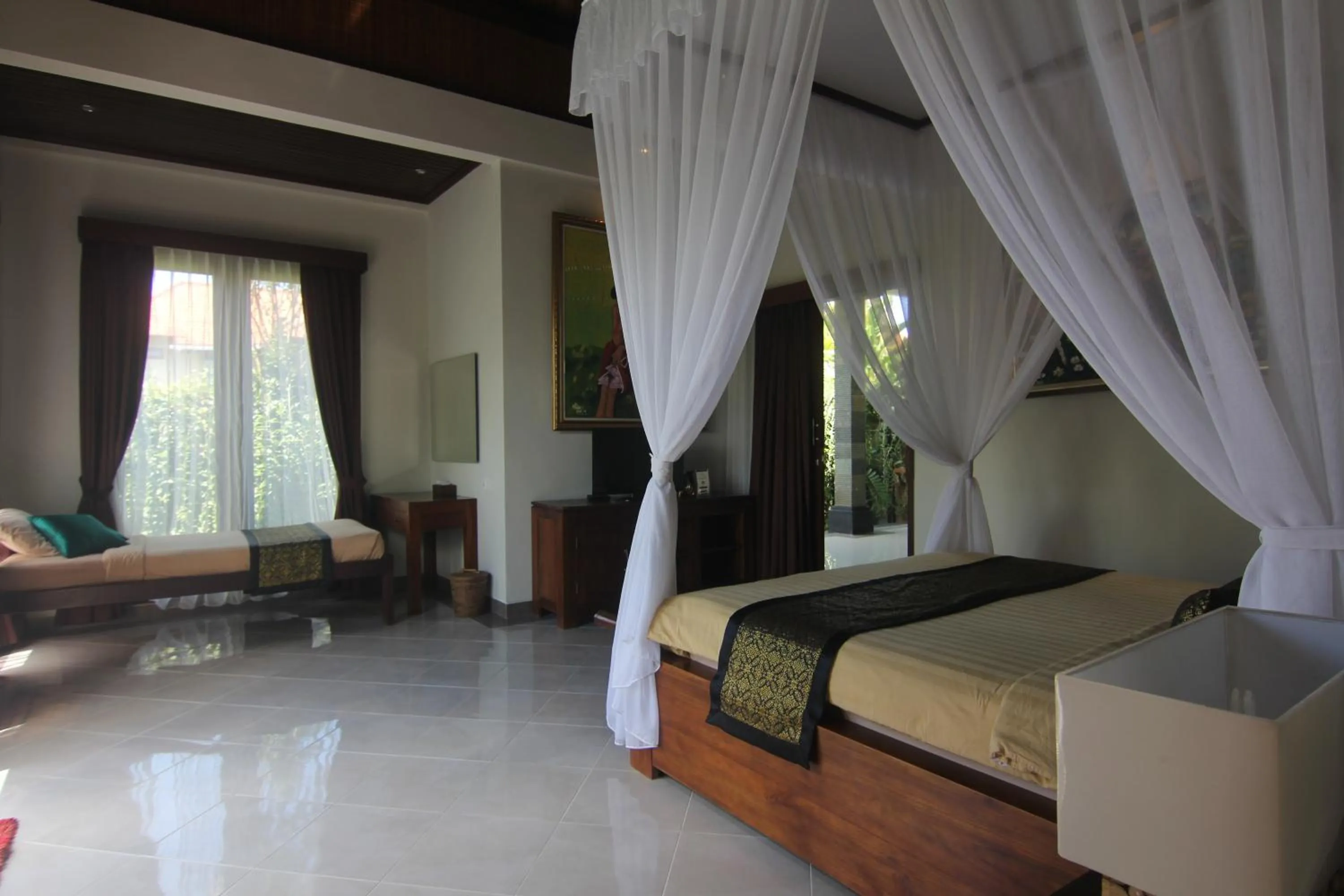 Bedroom, Bed in Ubud Paradise Villa