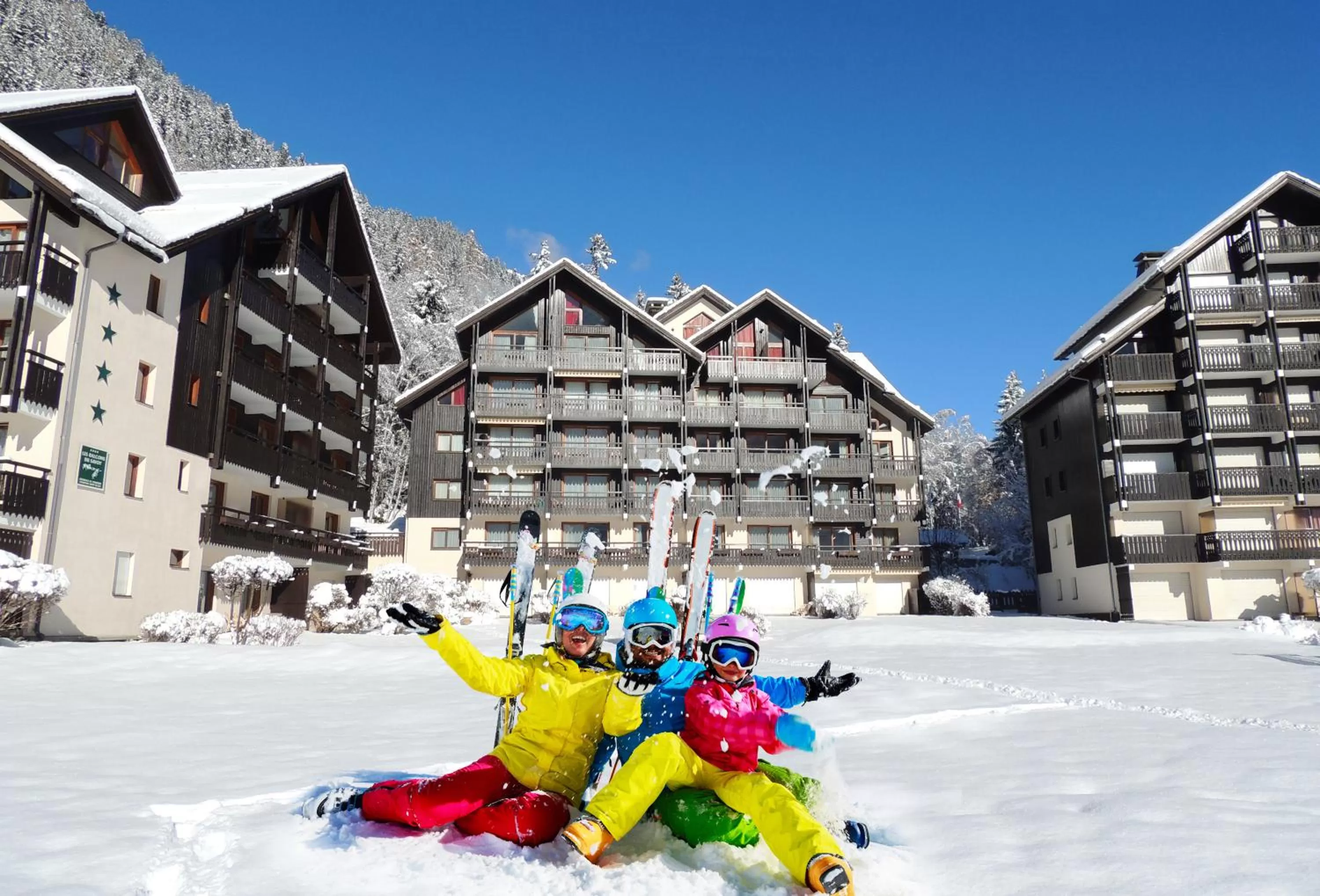 Facade/entrance in Les Balcons du Savoy