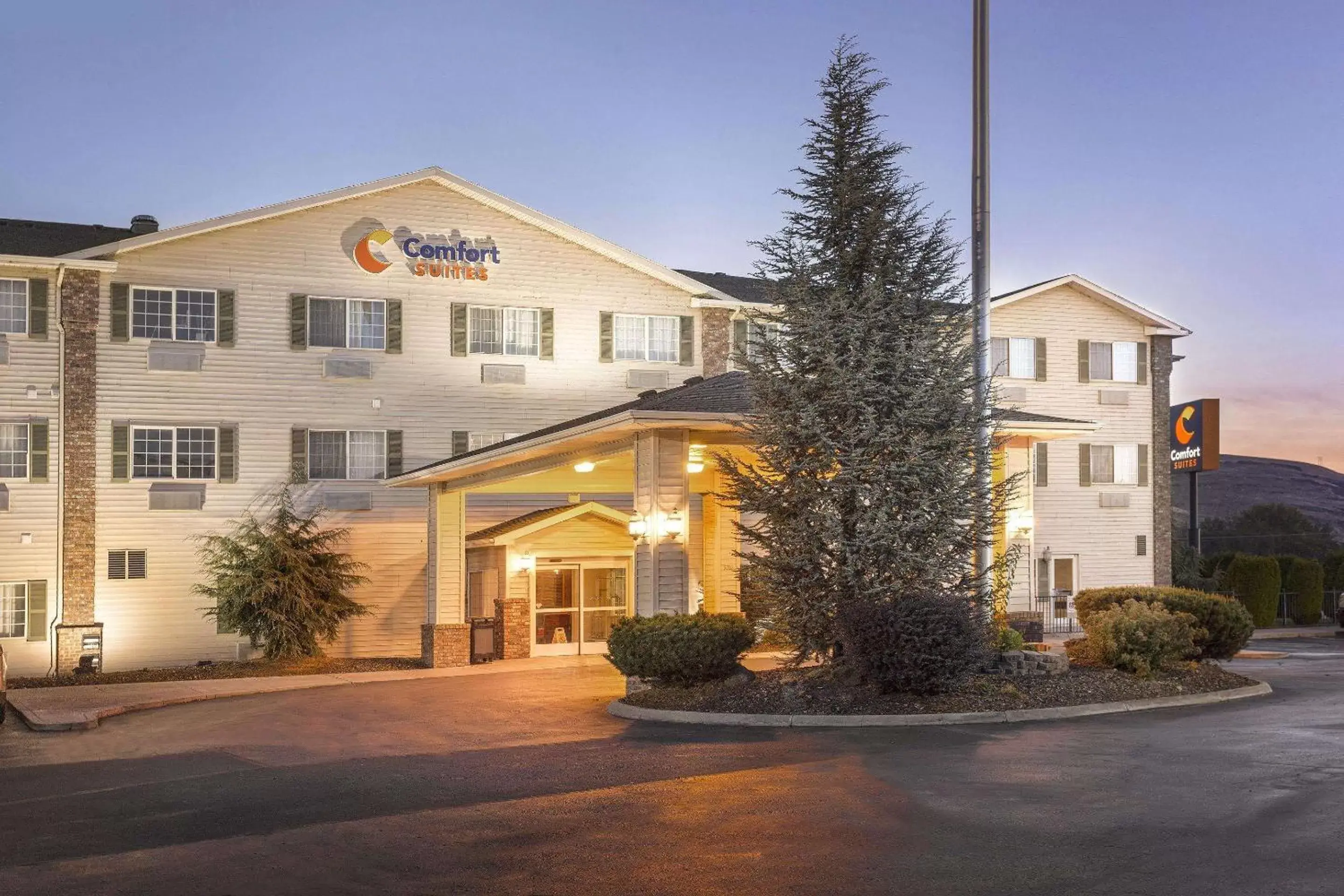 Comfort Suites Yakima Comfort Suites Yakima