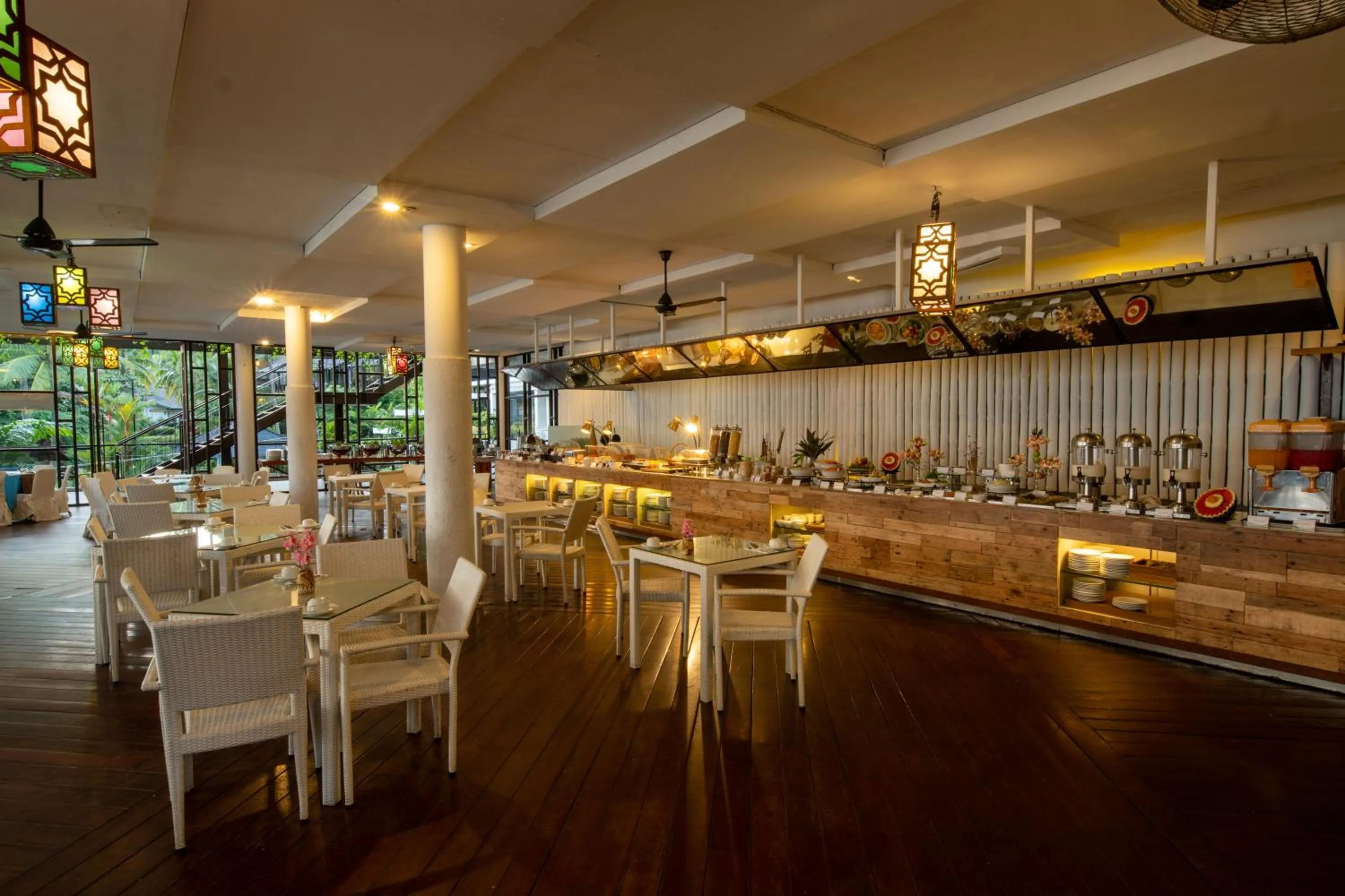Restaurant/places to eat in Turi Beach Resort