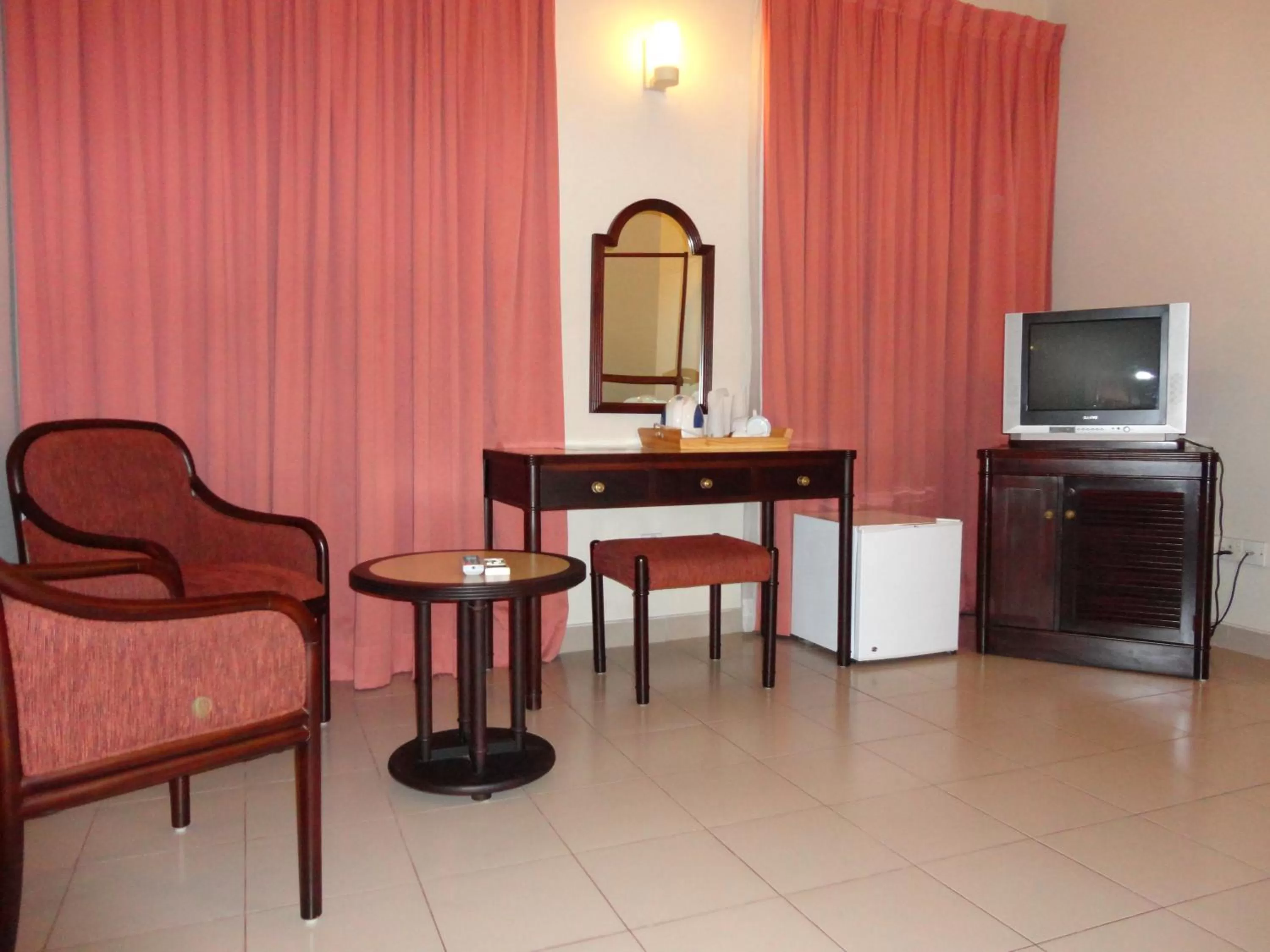 Decorative detail in Shalimar Hotel