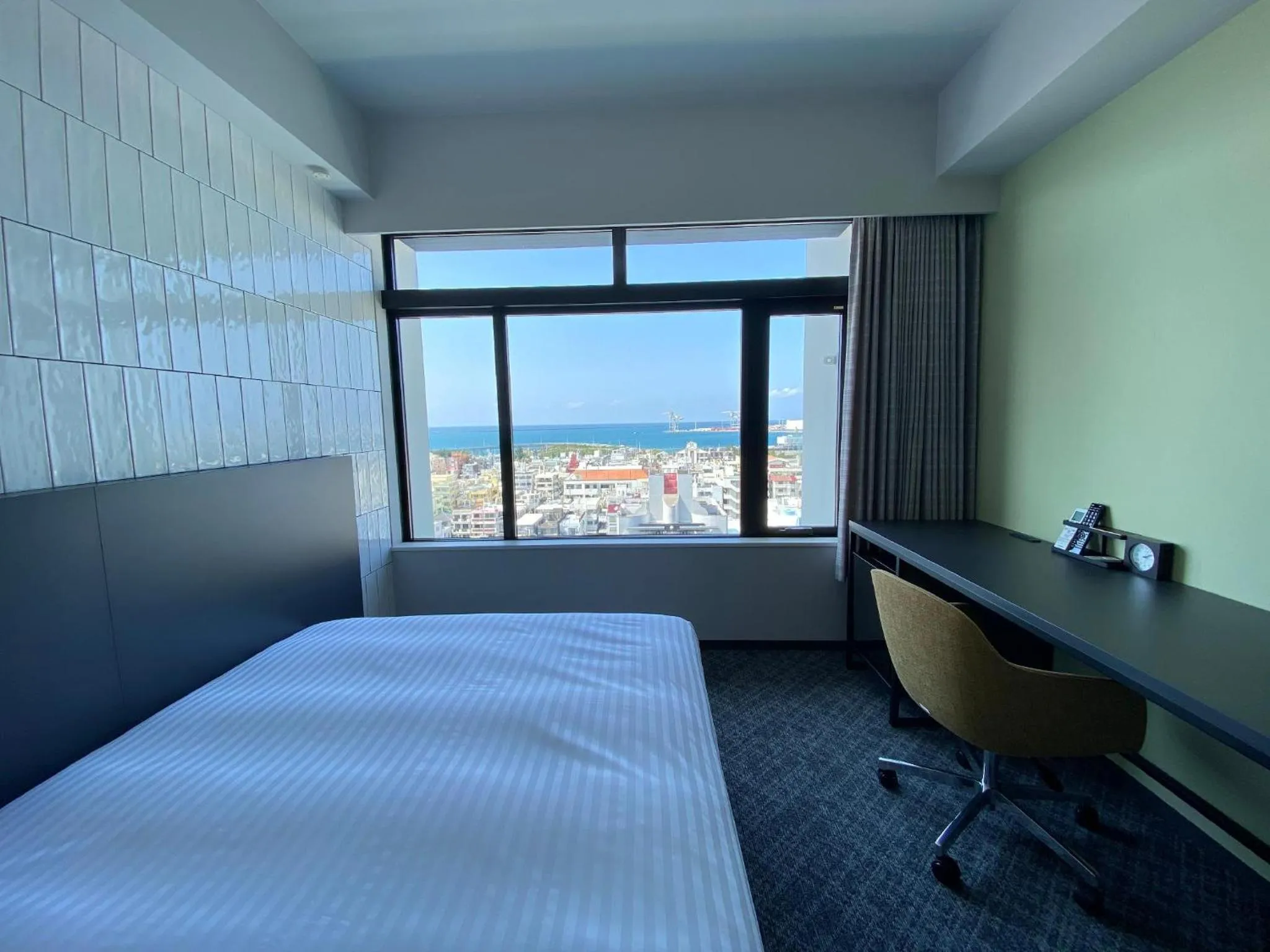 Sea view, Bed in Hotel Cocktail Stay Naha