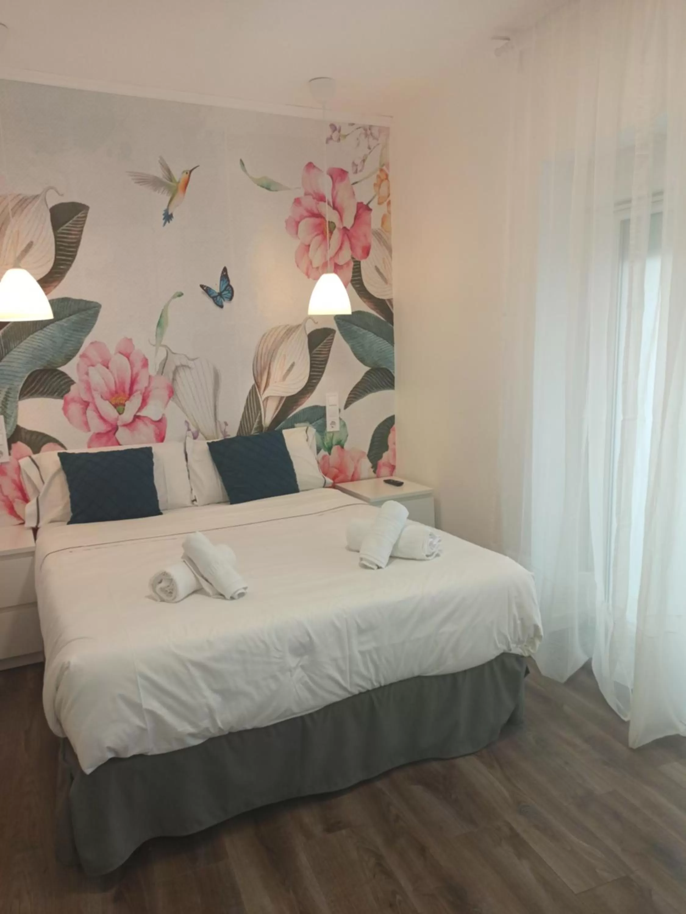 Bedroom, Bed in Rin Rooms