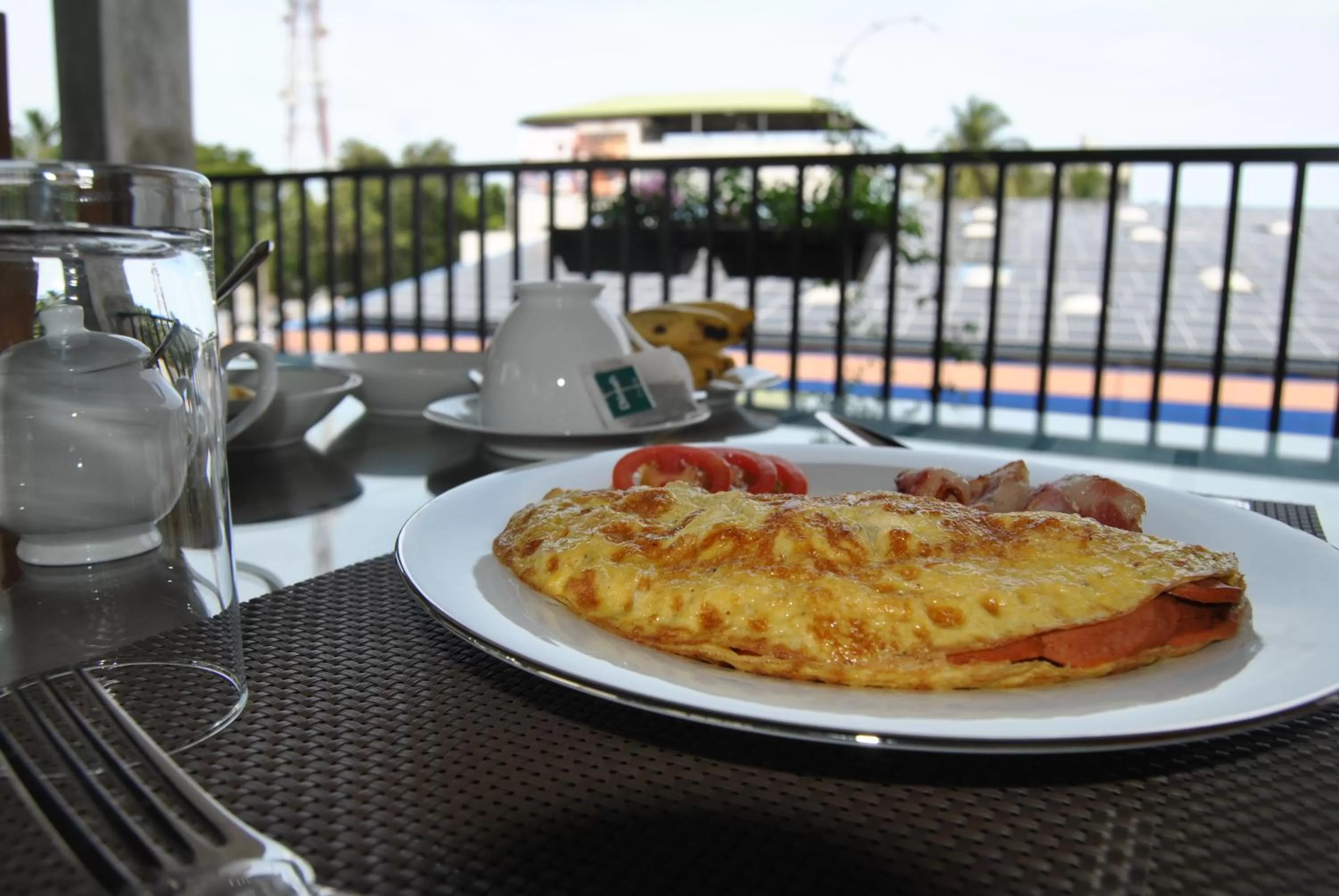 Breakfast in The Canoe