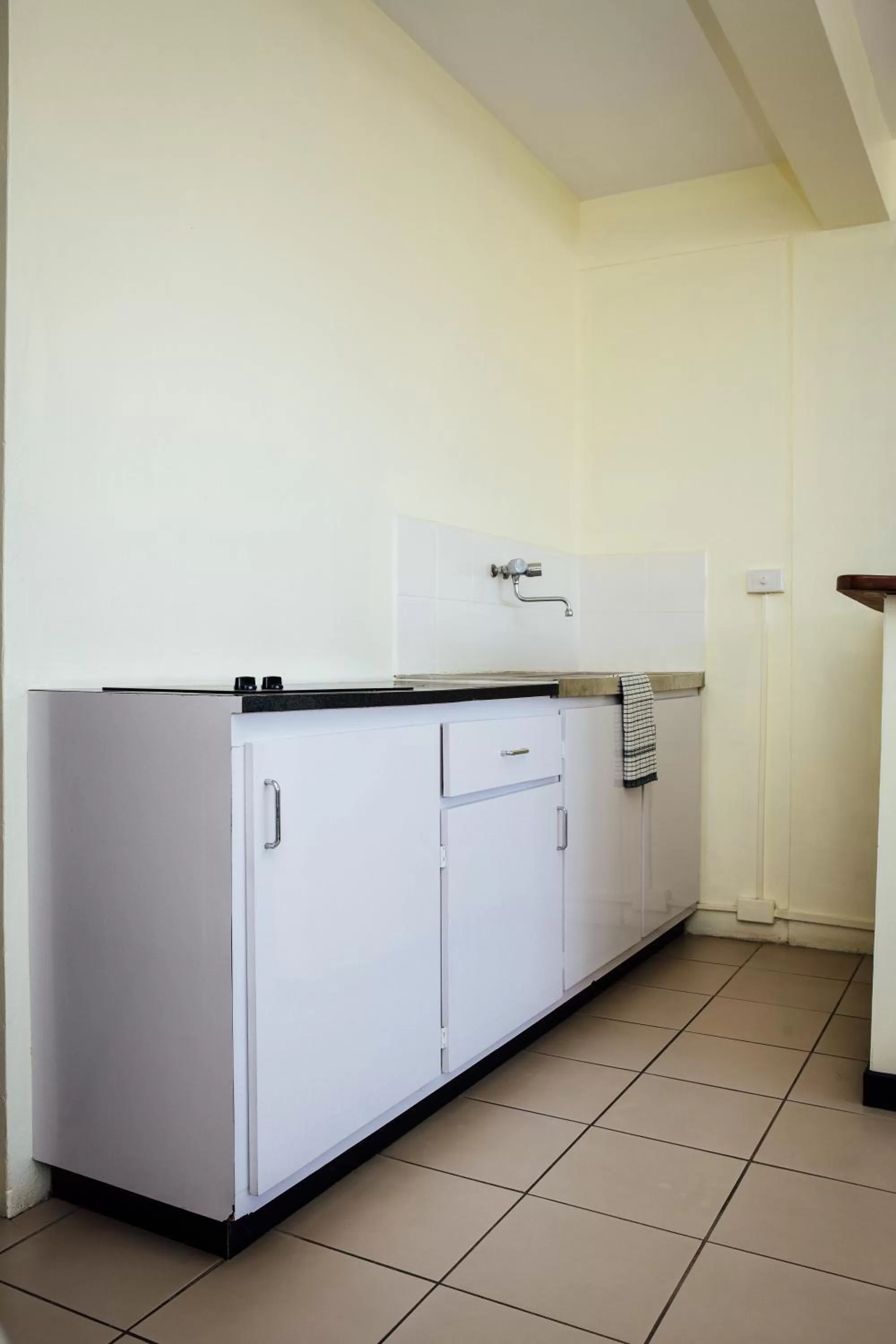 Kitchen or kitchenette in Kaiviti Motel