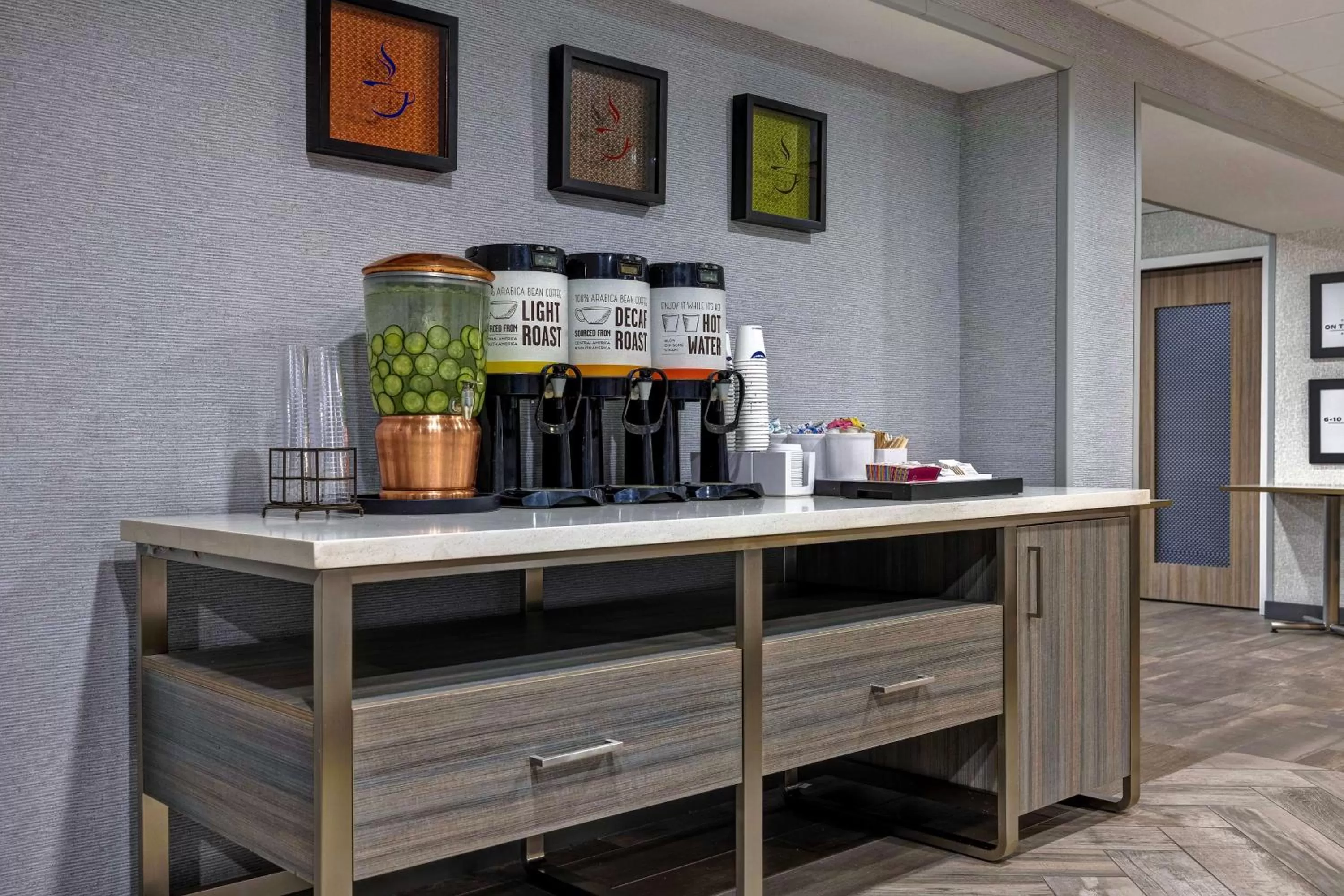 Dining area in Hampton Inn San Antonio Downtown