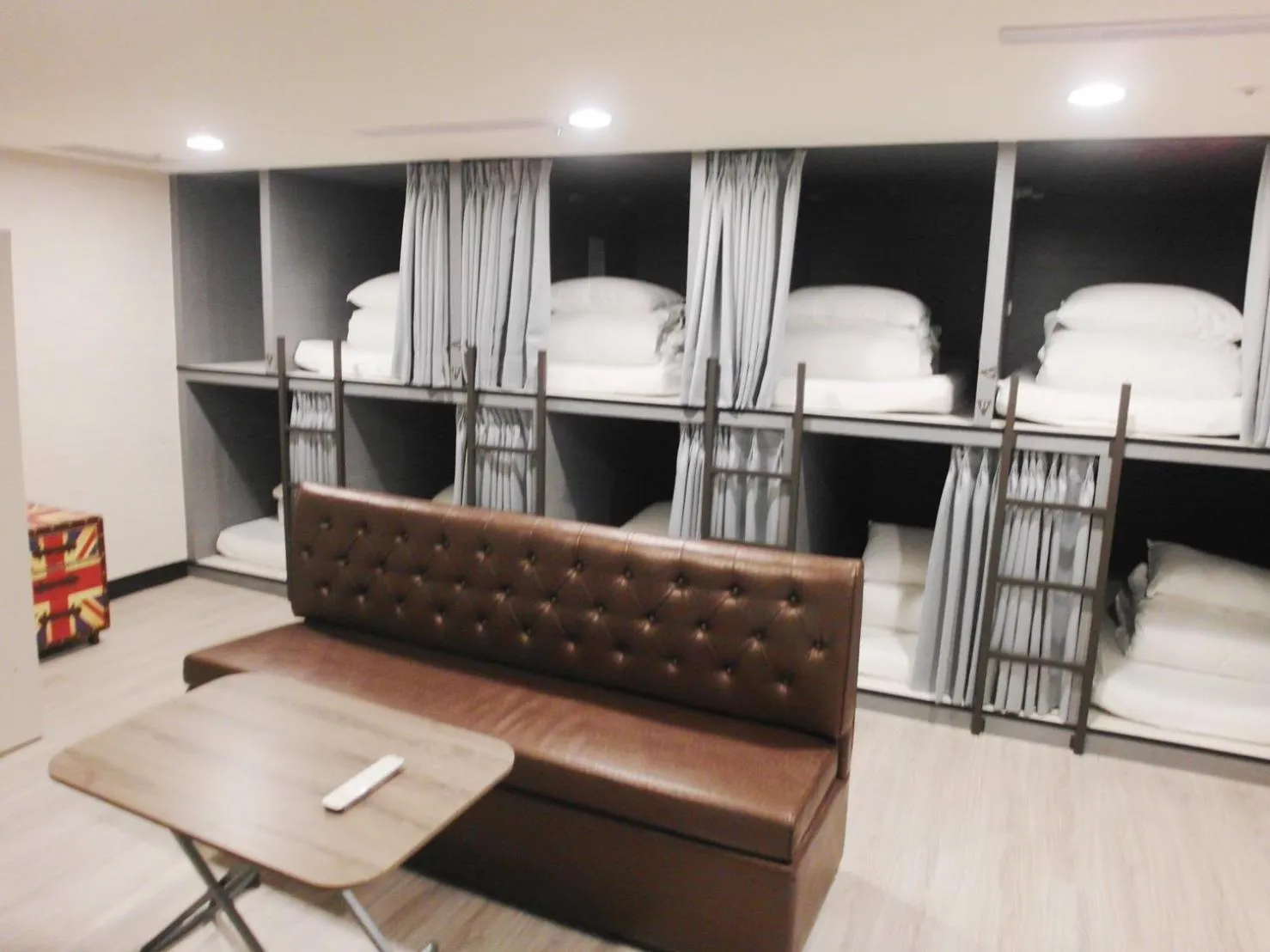 Photo of the whole room, Bed in Hotel Fun - Linsen