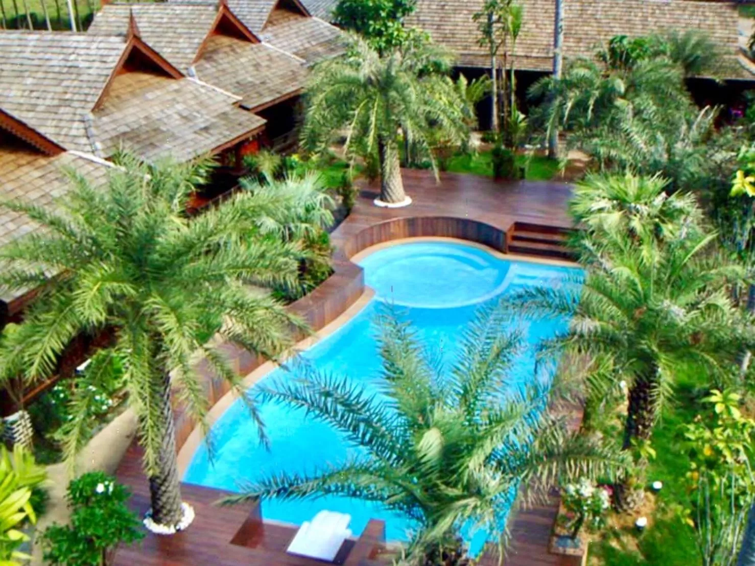 Swimming pool in Baan Habeebee Resort