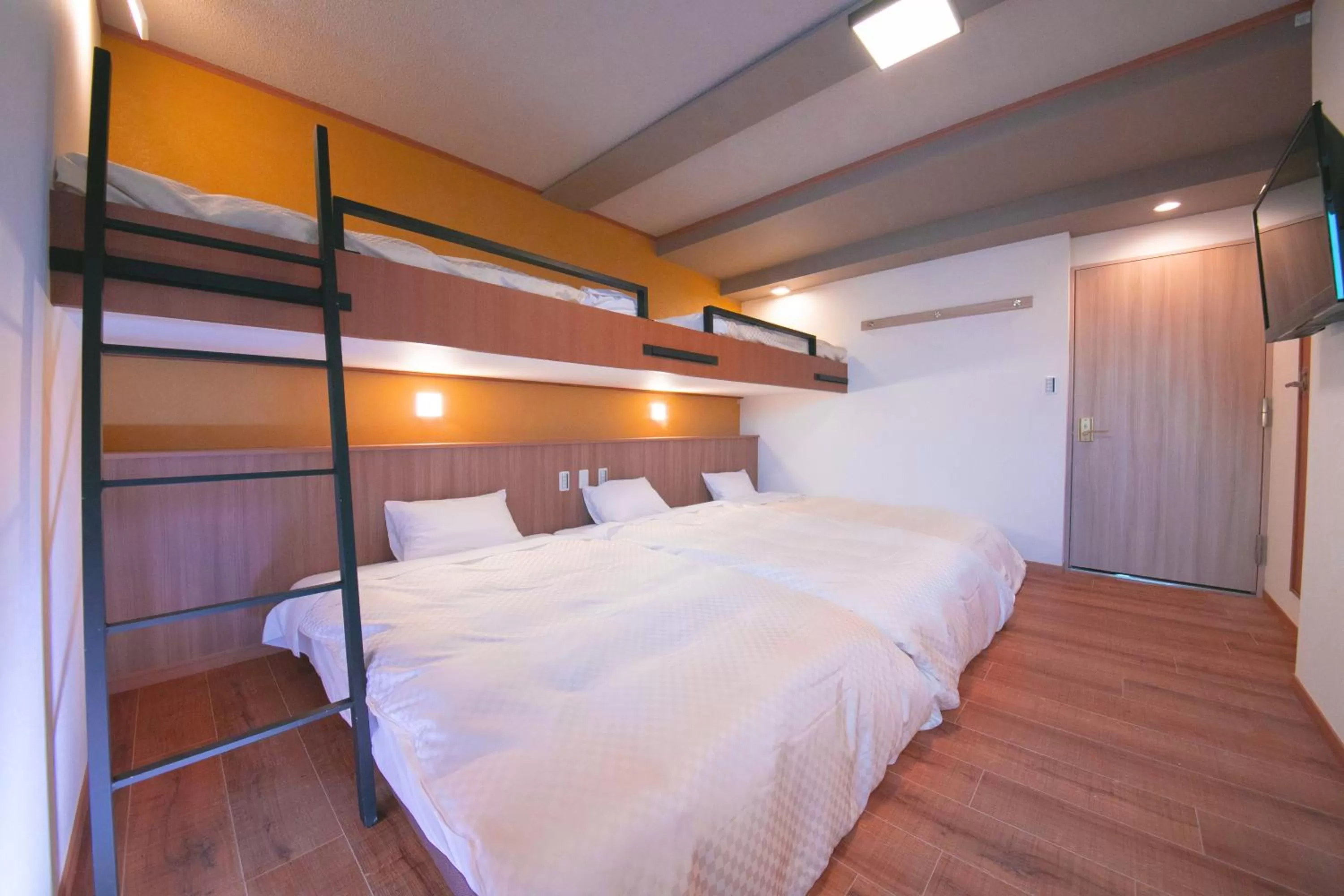 Bed in Narita AIC Airport Hotel