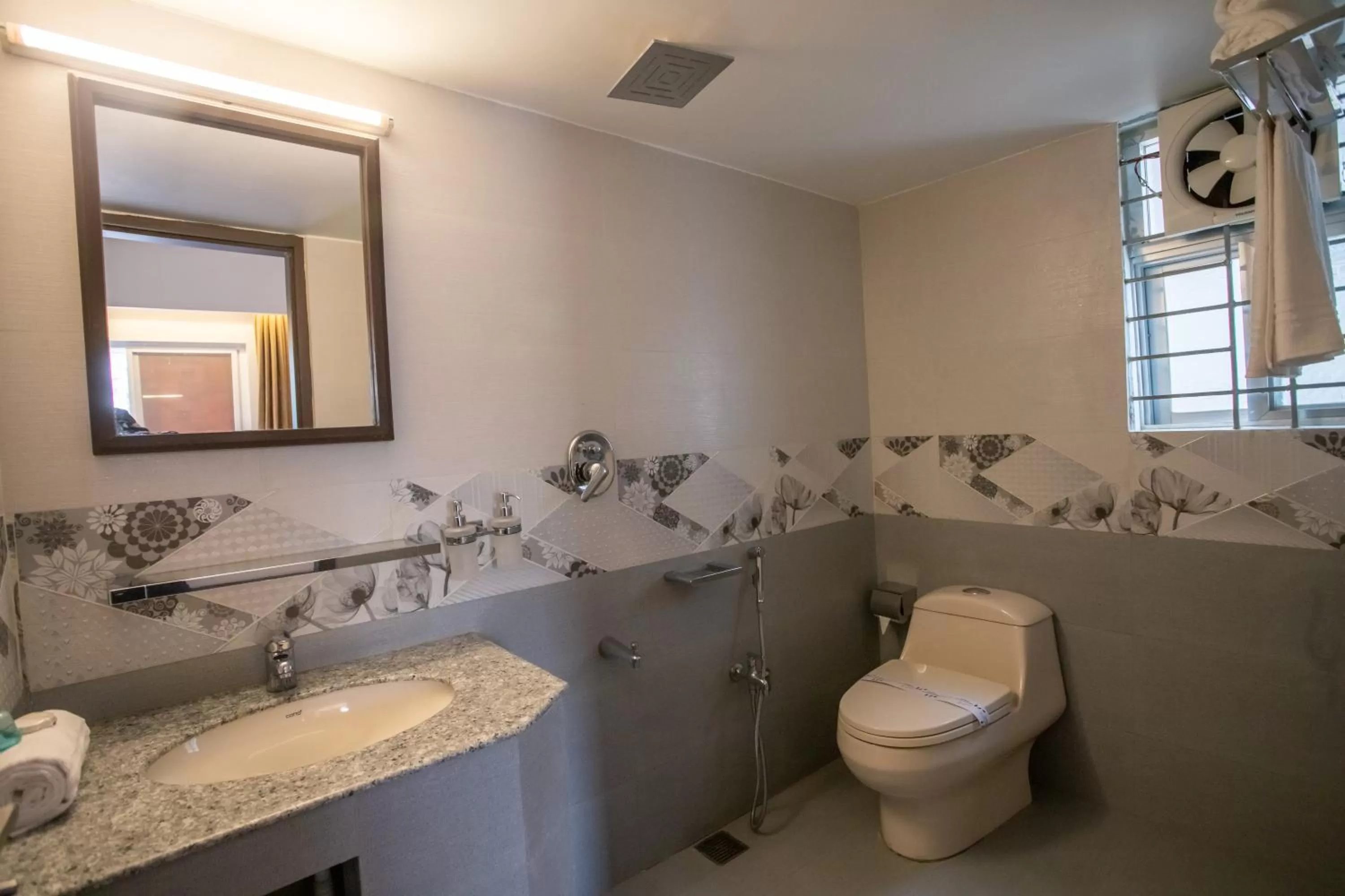 Bathroom in Jatra Flagship Chattogram City Centre