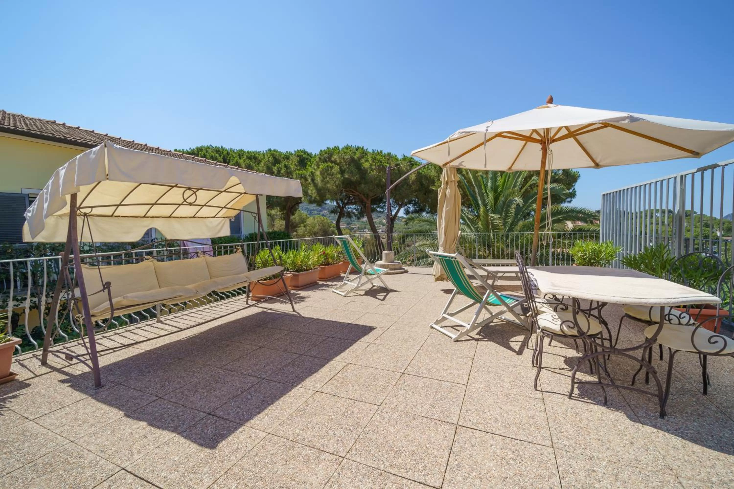 Balcony/Terrace in Hotel Villa Wanda