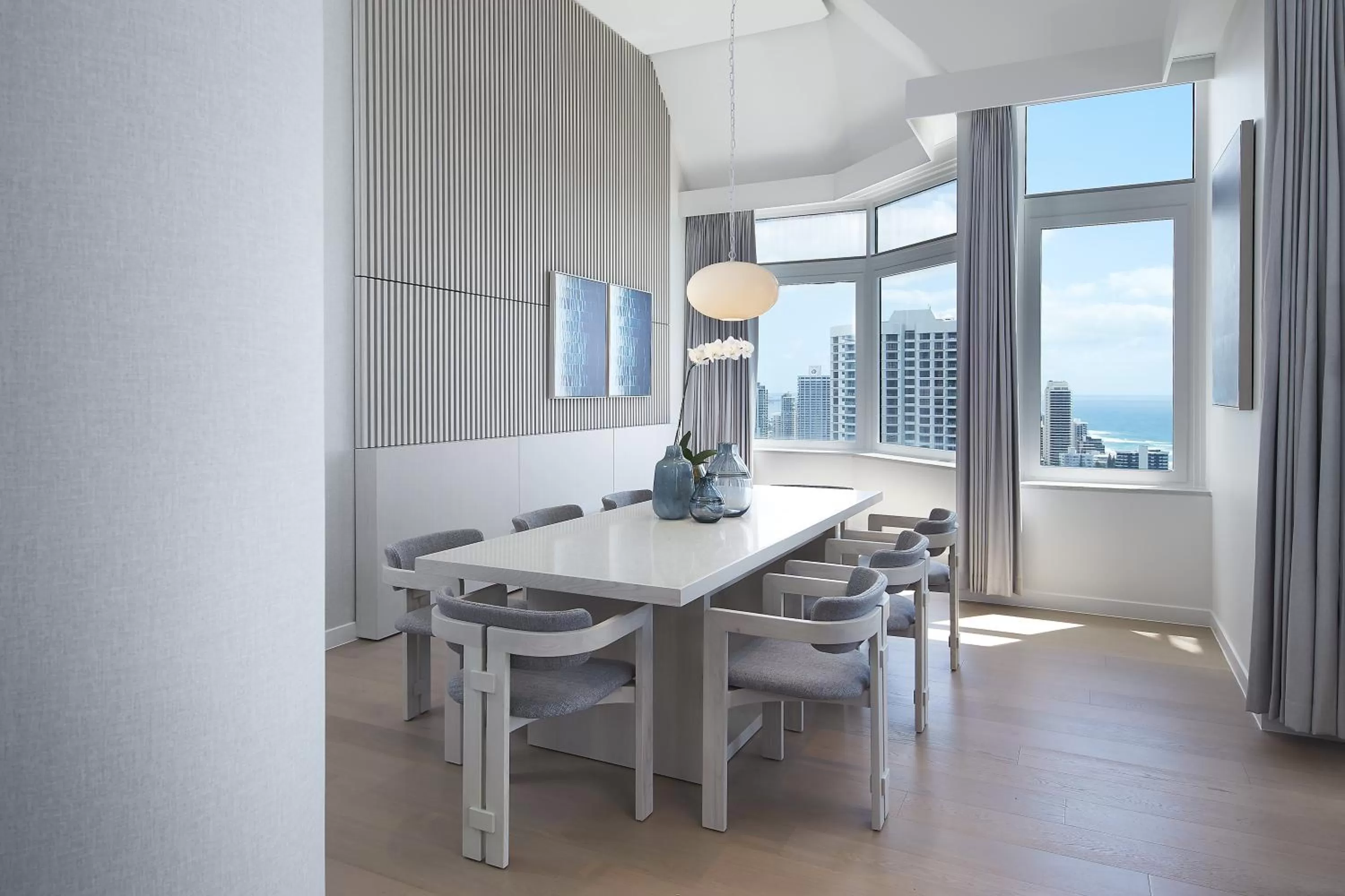 Dining area in JW Marriott Gold Coast Resort & Spa